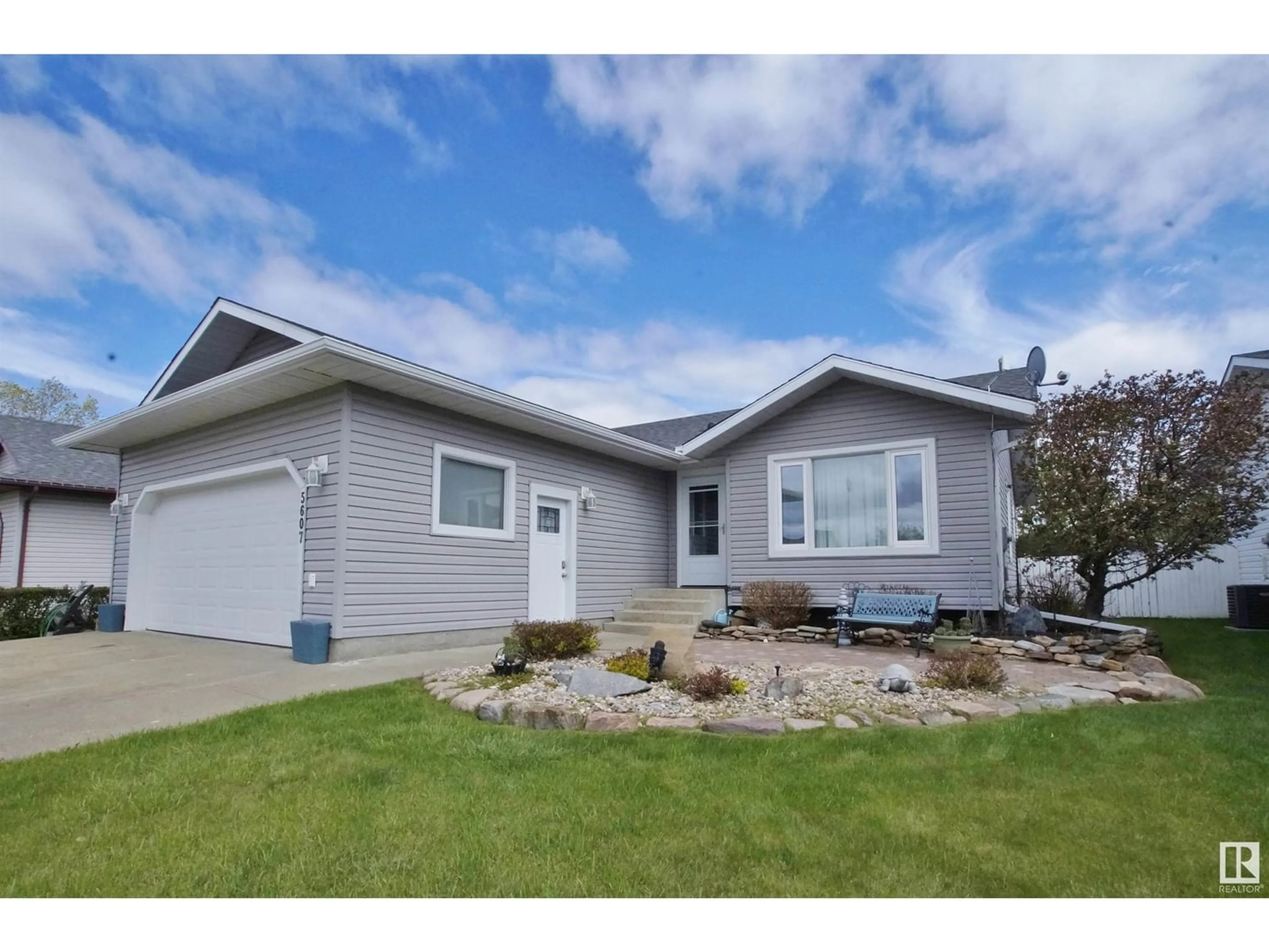 Frontside or backside of a home for 5607 45 ST, Lamont Alberta T0B2R0
