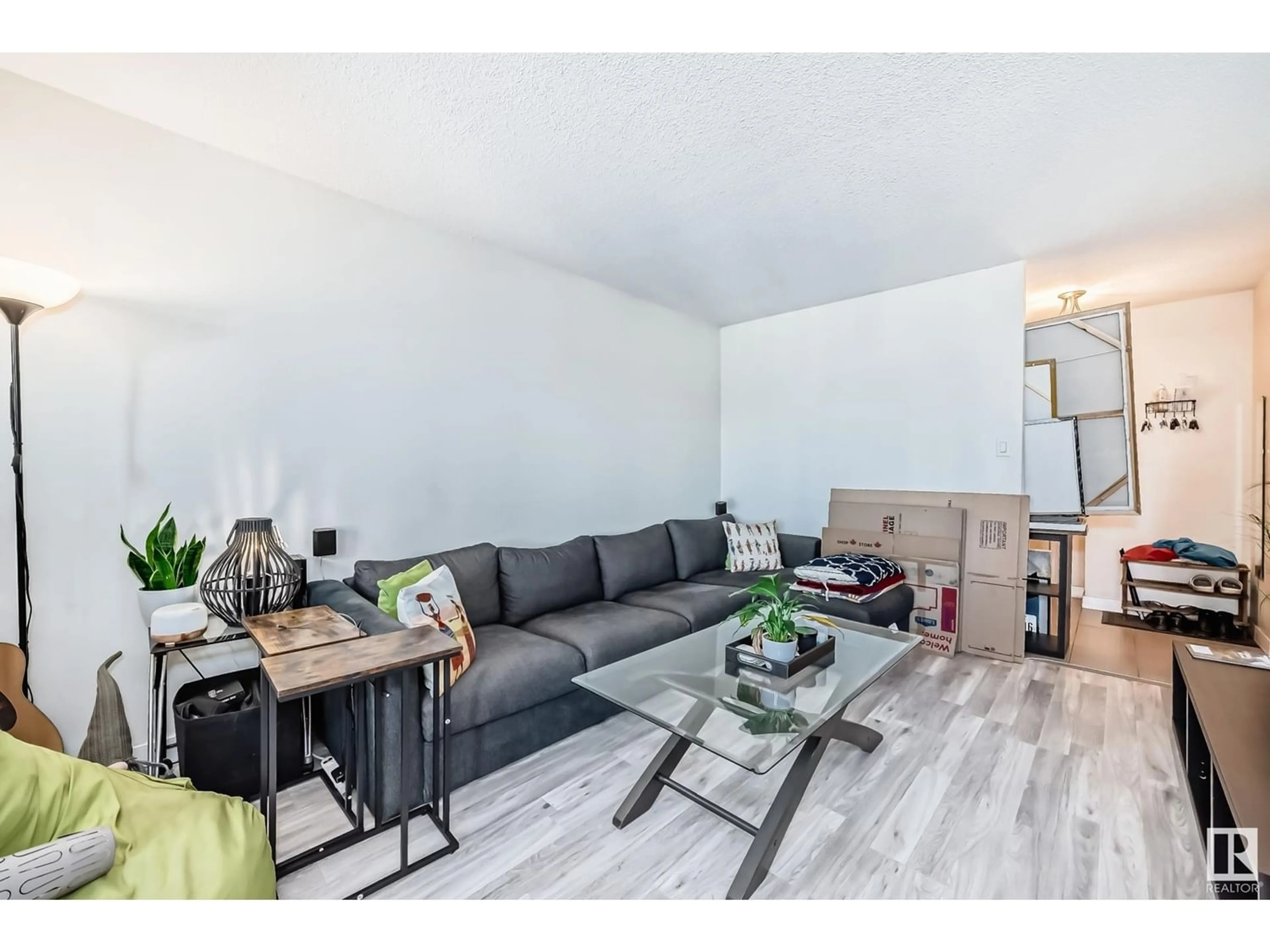 Living room for #601 10140 120 ST NW, Edmonton Alberta T5K1Z8