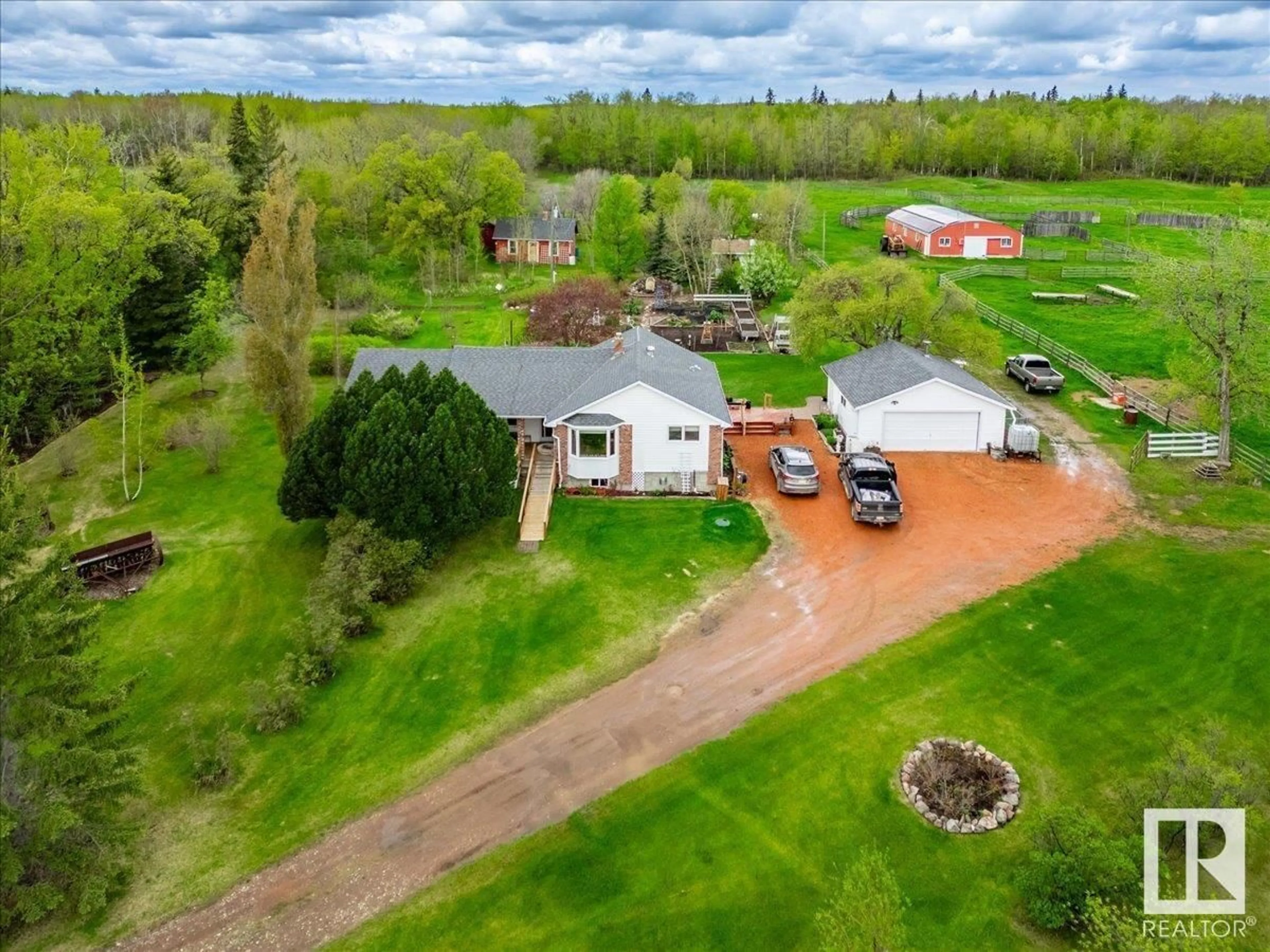 Frontside or backside of a home for 50342 Rge Rd 221, Rural Leduc County Alberta T0B3M2