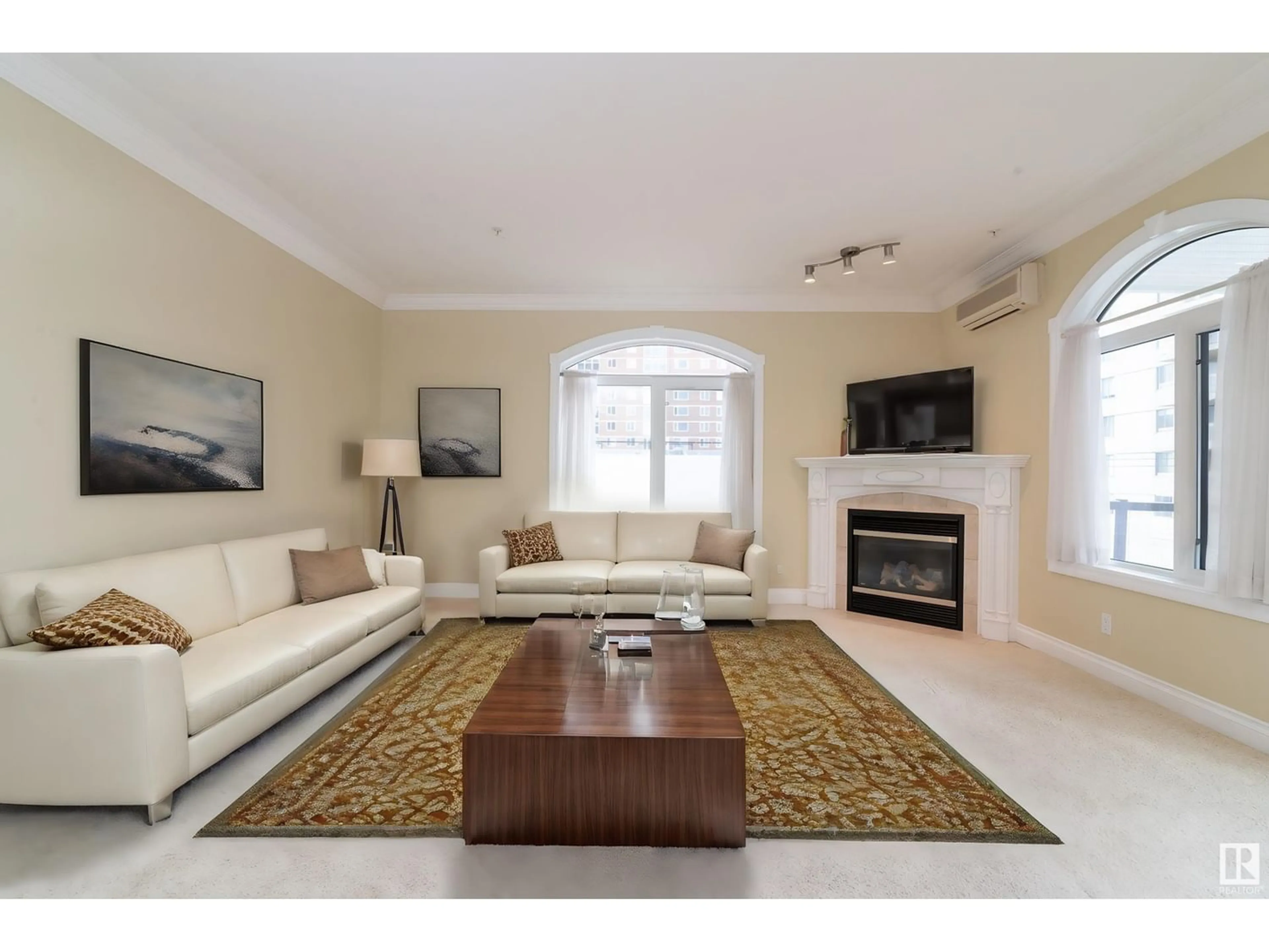 Living room for #304 10178 117 ST NW, Edmonton Alberta T5K2X9