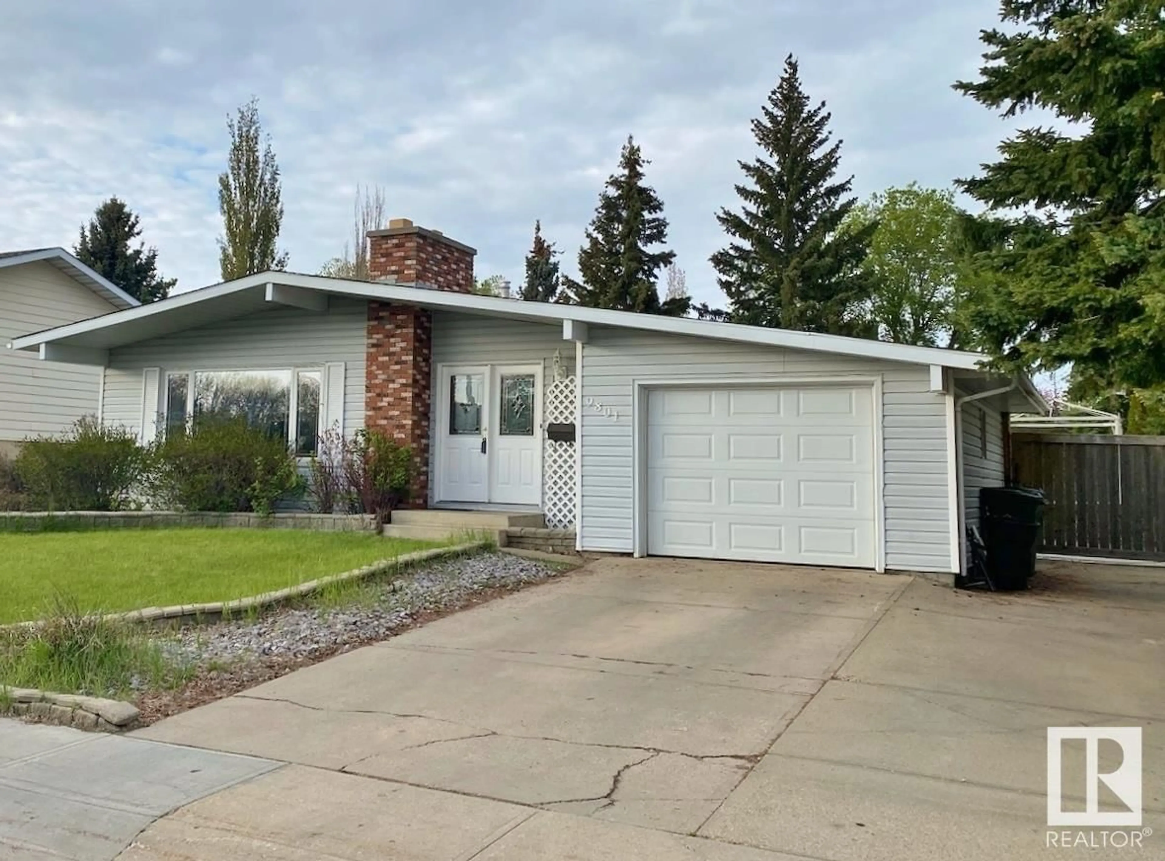 Frontside or backside of a home for 9801 84 ST, Fort Saskatchewan Alberta T8L3J7