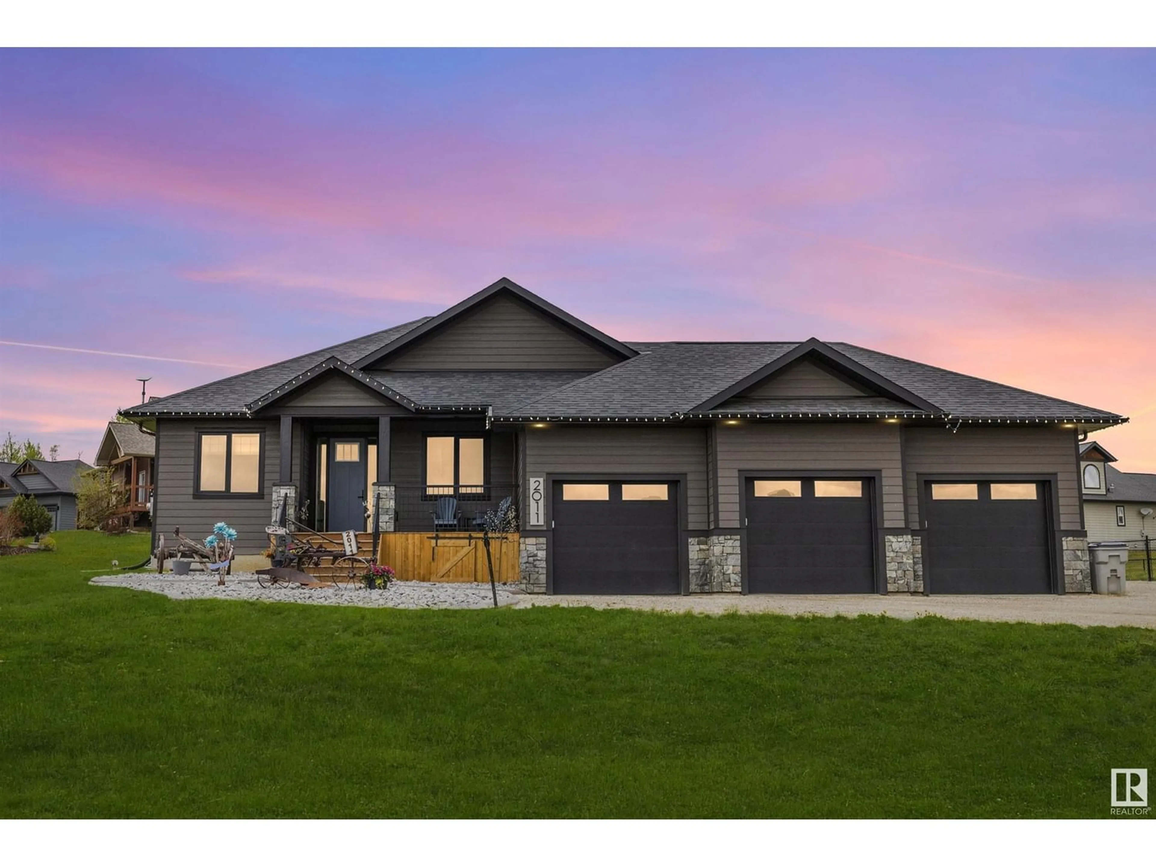 Frontside or backside of a home for 2011 SPRING LAKE DR, Rural Parkland County Alberta T7Z2V3