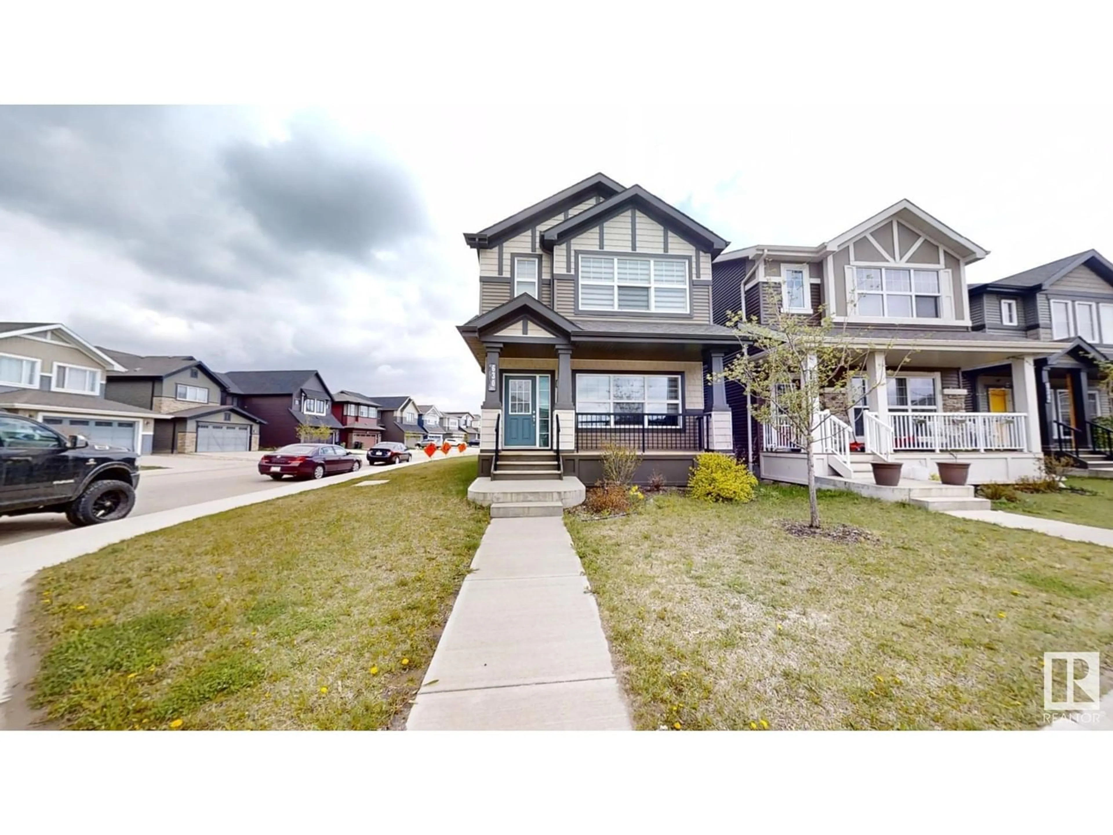 A pic from exterior of the house or condo for 630 ORCHARDS BV SW, Edmonton Alberta T6X2L4