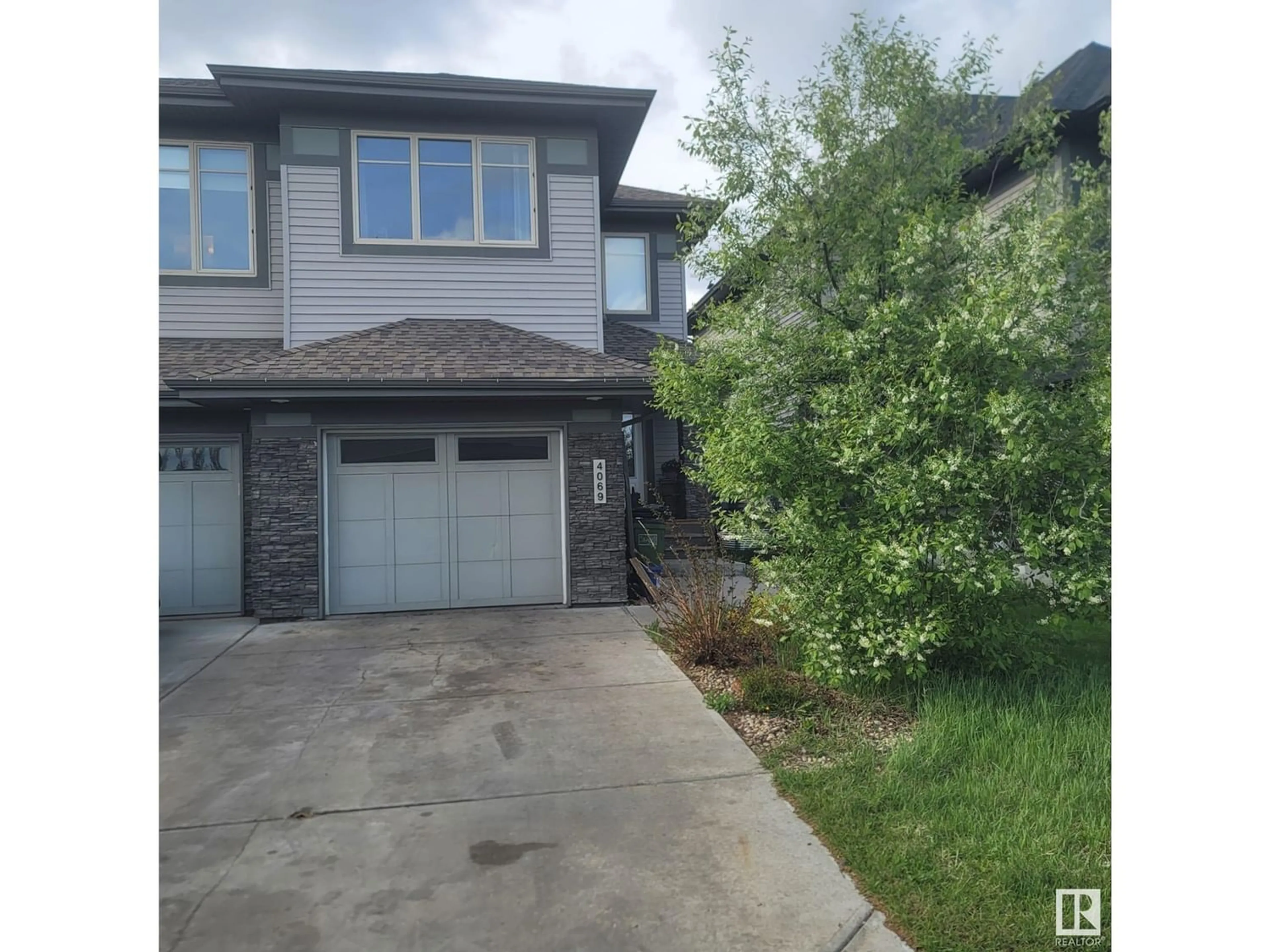 A pic from exterior of the house or condo for 4069 Allan CR SW, Edmonton Alberta T6W2K1