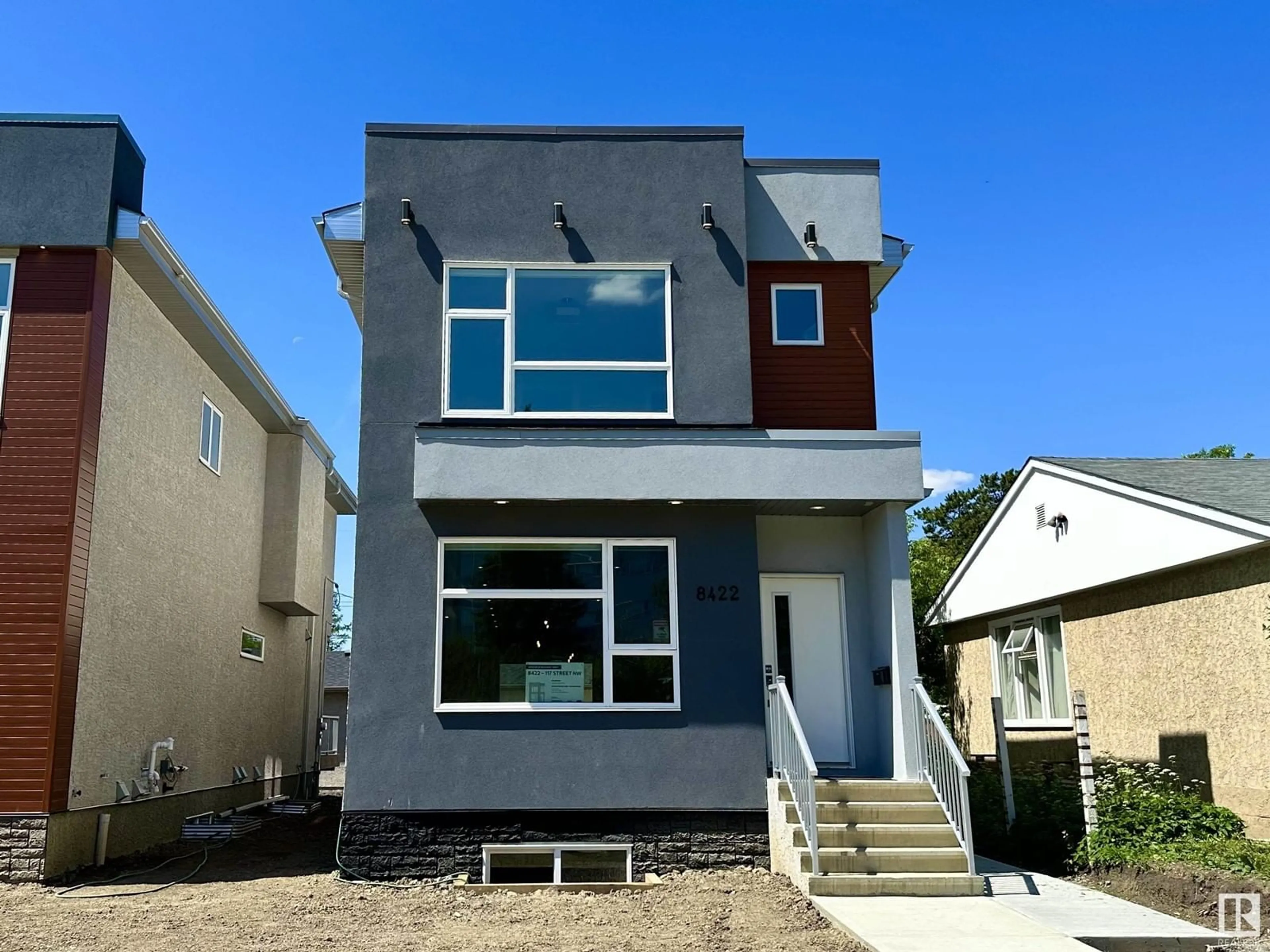 Frontside or backside of a home for 8422 117 ST NW NW, Edmonton Alberta T5S0K3