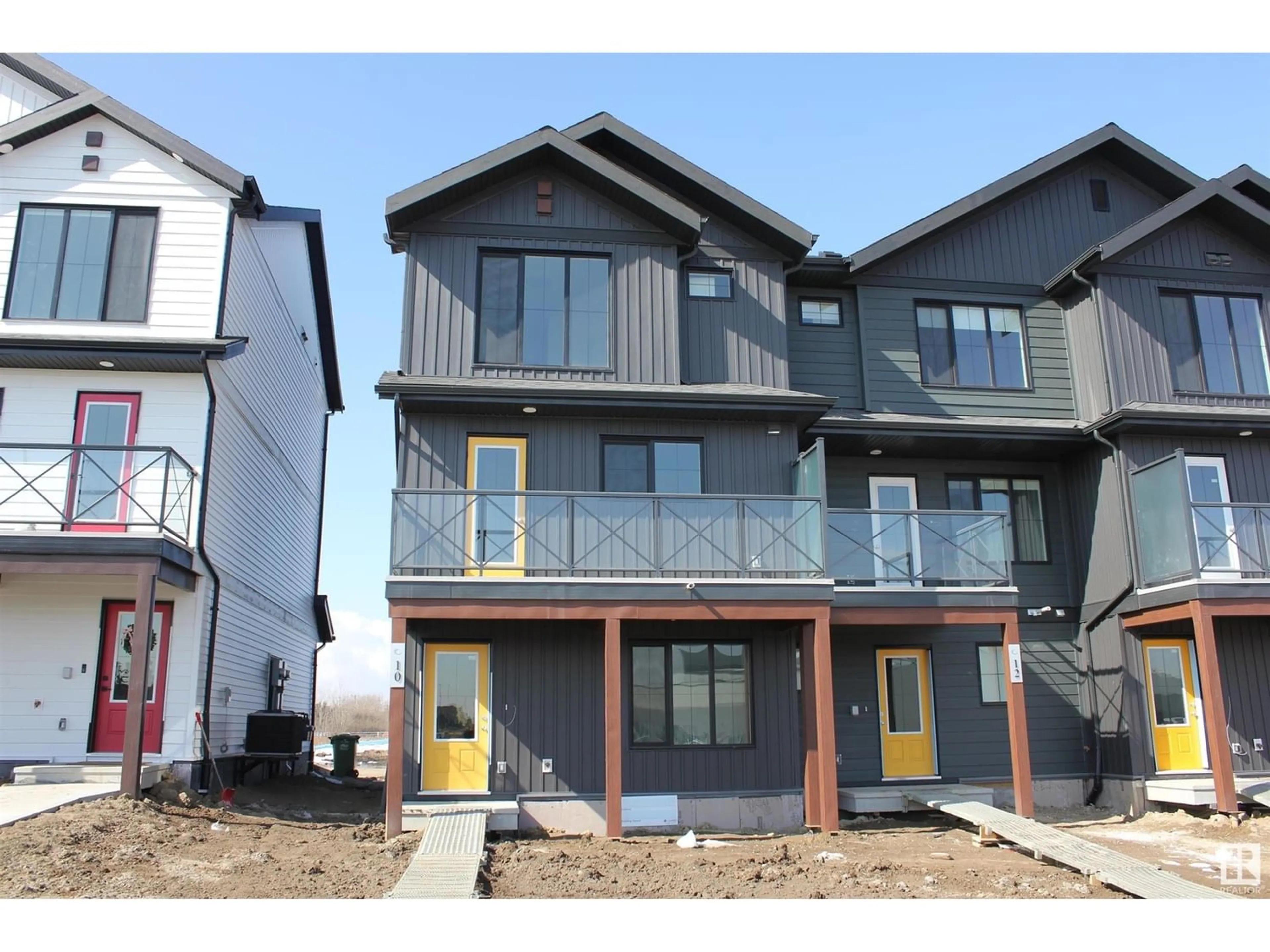 A pic from exterior of the house or condo for 48 JENSEN GA, St. Albert Alberta T8N7Y5