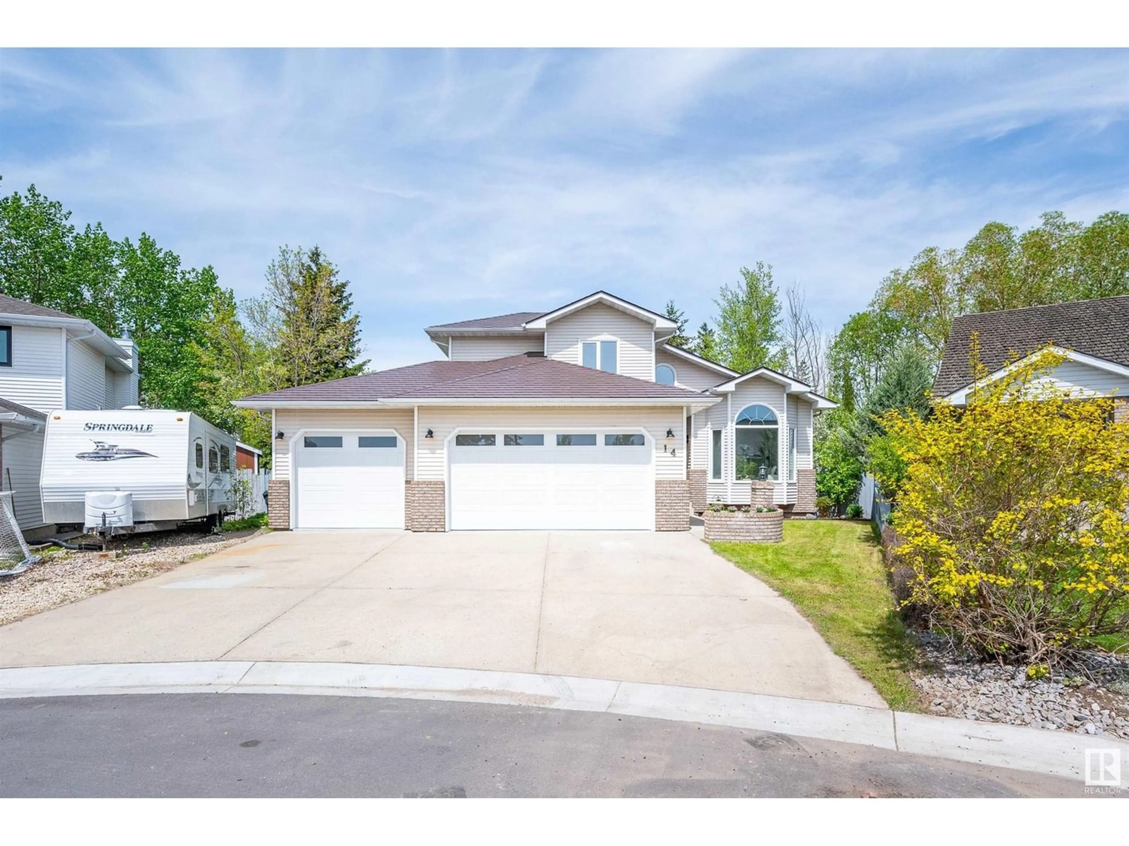 Frontside or backside of a home for 14 CRAIGAVON CL, Sherwood Park Alberta T8A5M1