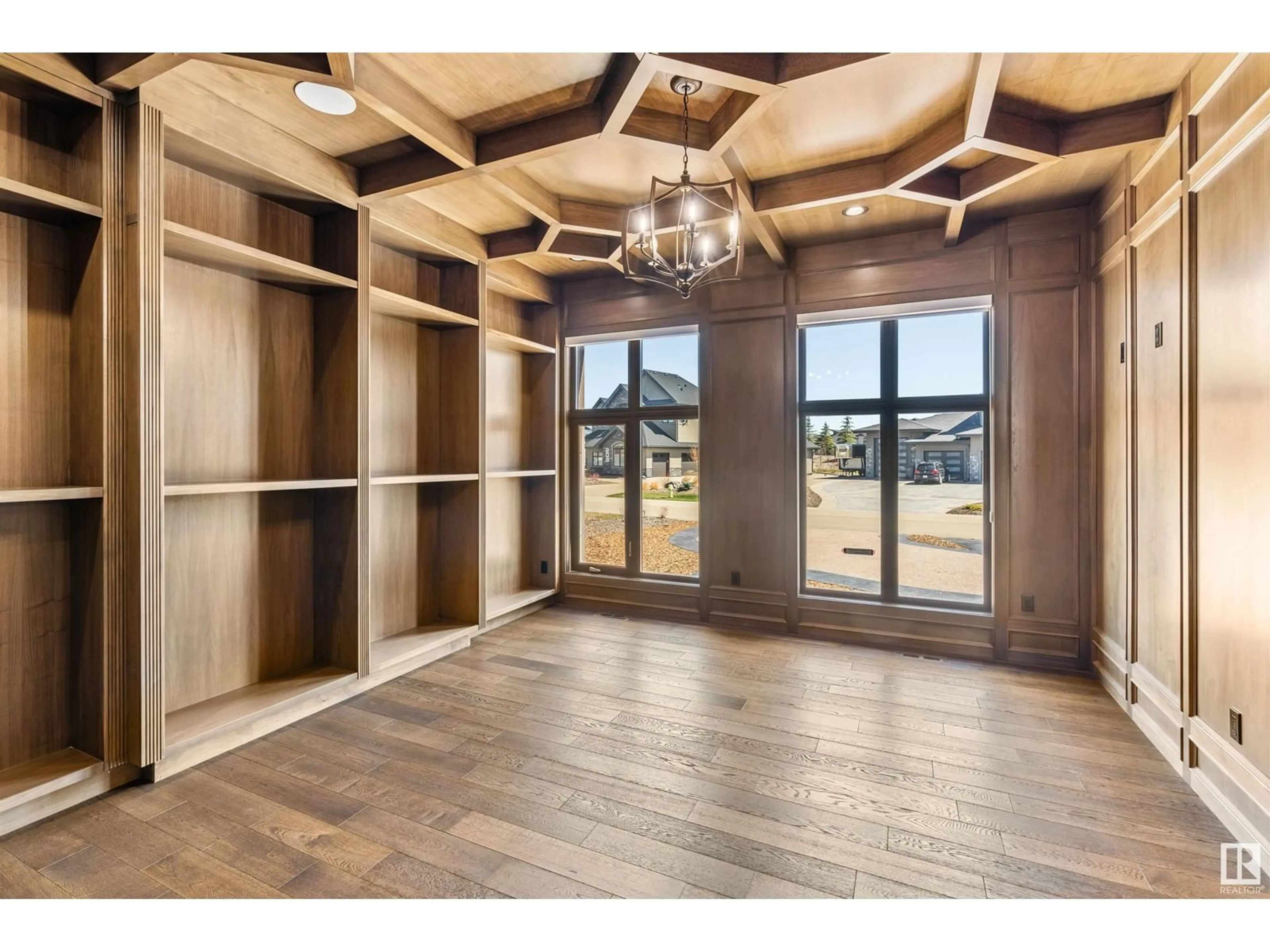 Indoor entryway for 25122 - 205 STURGEON RD, Rural Sturgeon County Alberta T8T1S6