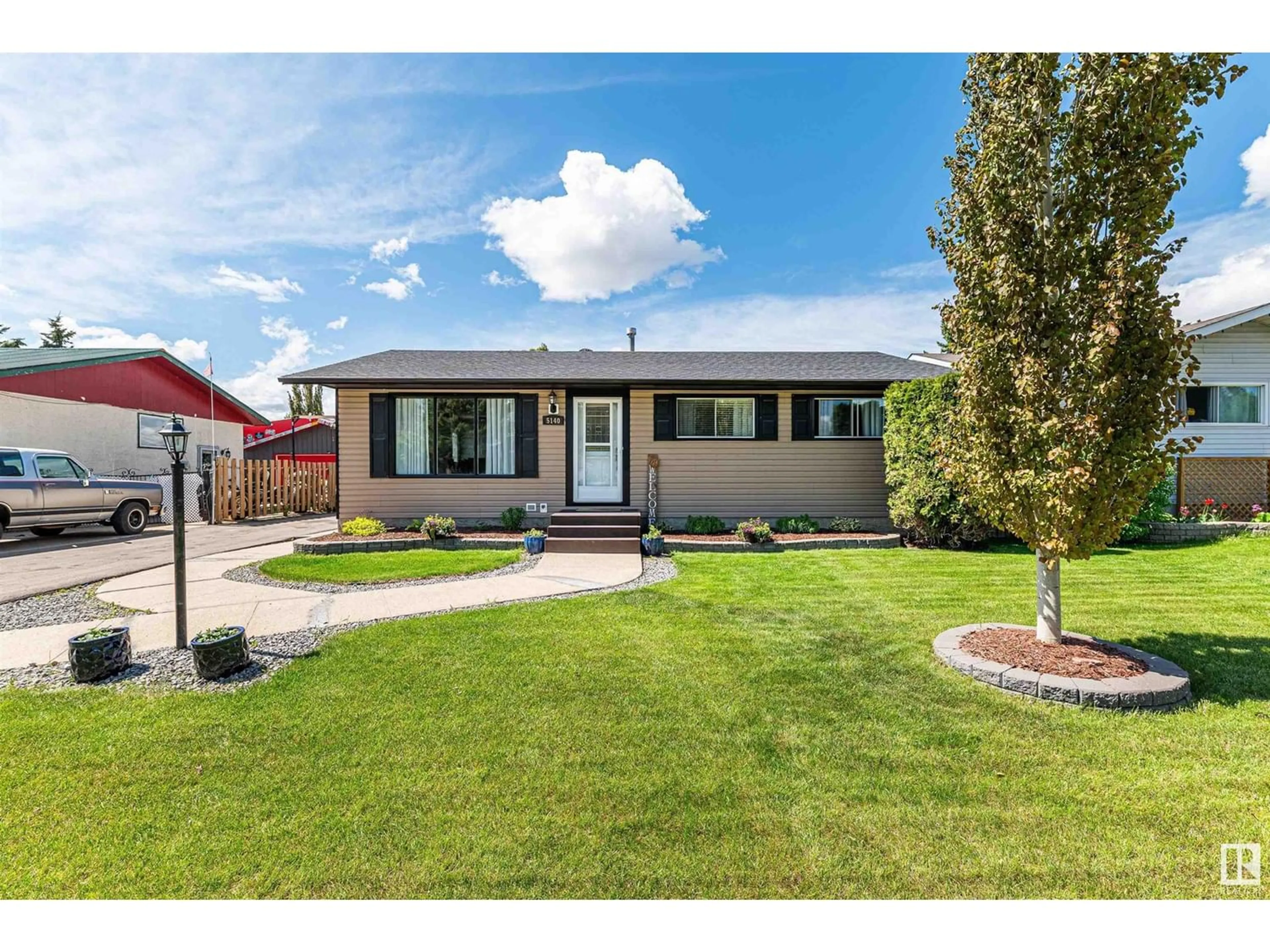 Frontside or backside of a home for 5140 53 ST, Bon Accord Alberta T0A0K0