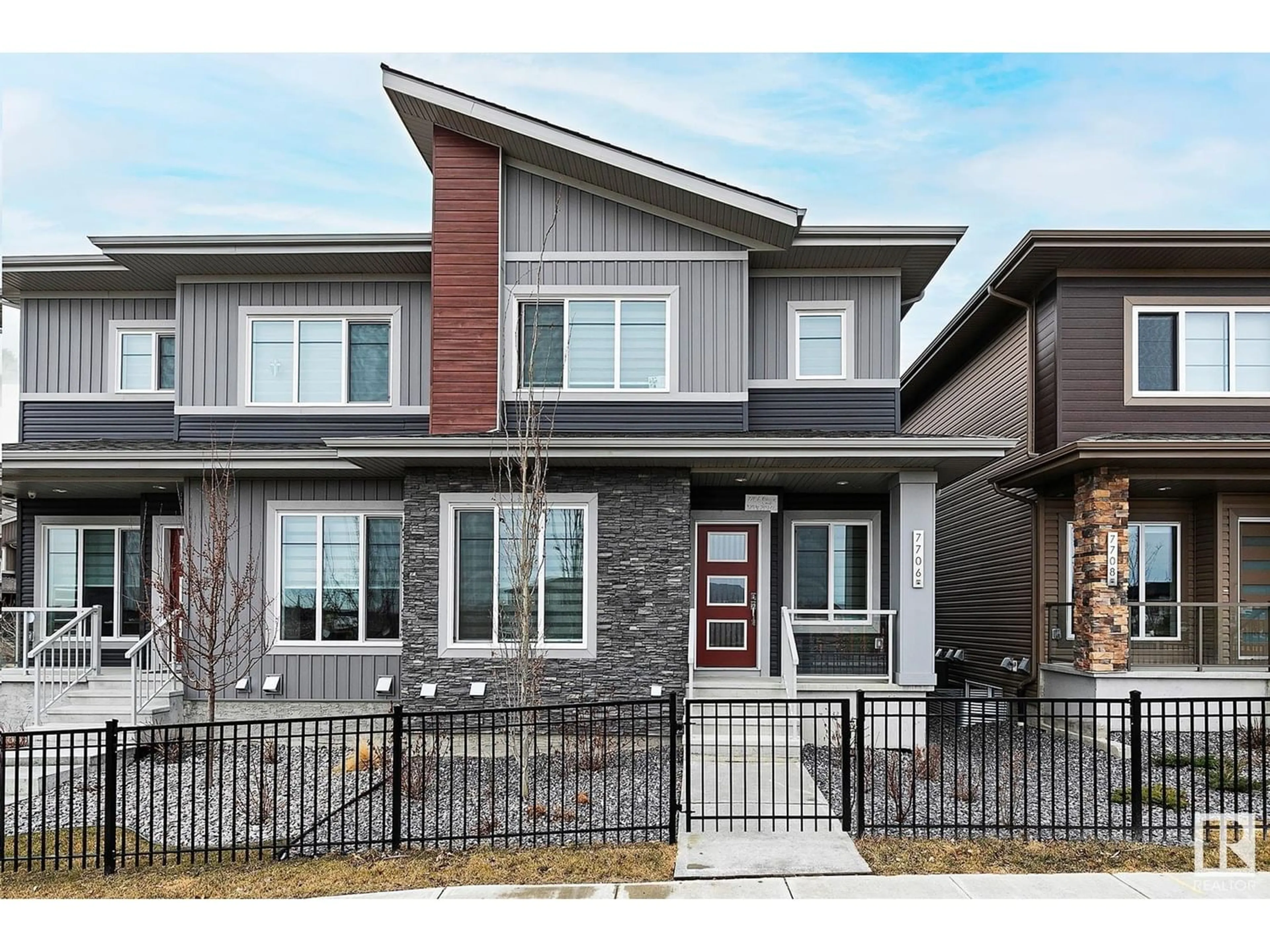 Frontside or backside of a home for 7706 KORULUK LN SW, Edmonton Alberta T6W4R7