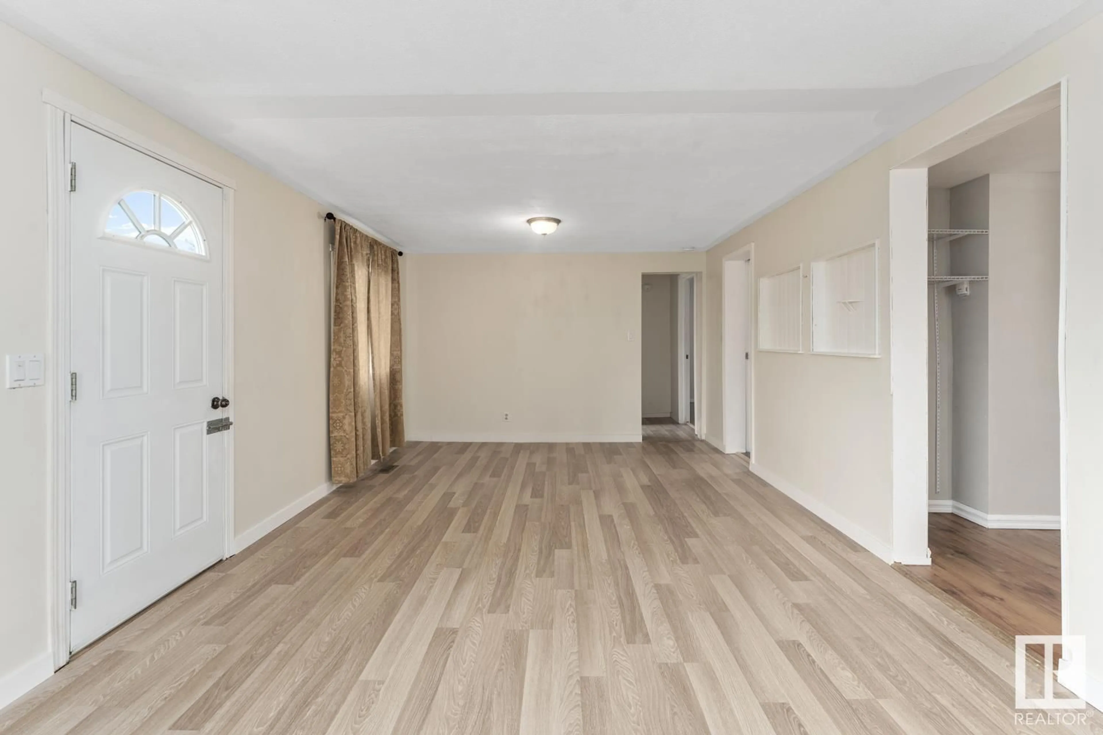 A pic of a room, wood floors for 4308 48 AV, Bonnyville Town Alberta T9N2G2