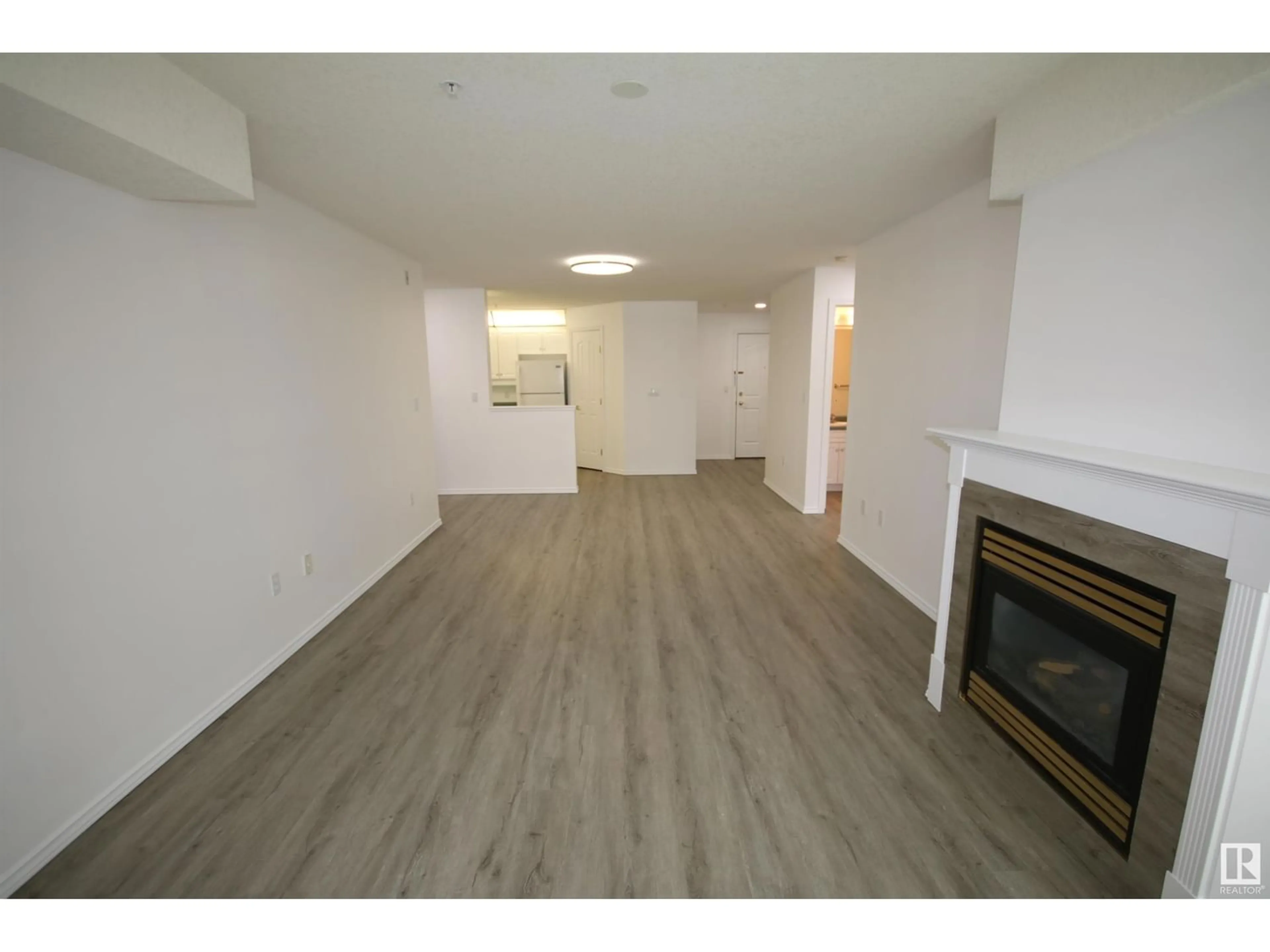 A pic of a room for #327 6703 172 ST NW, Edmonton Alberta T5T6H9