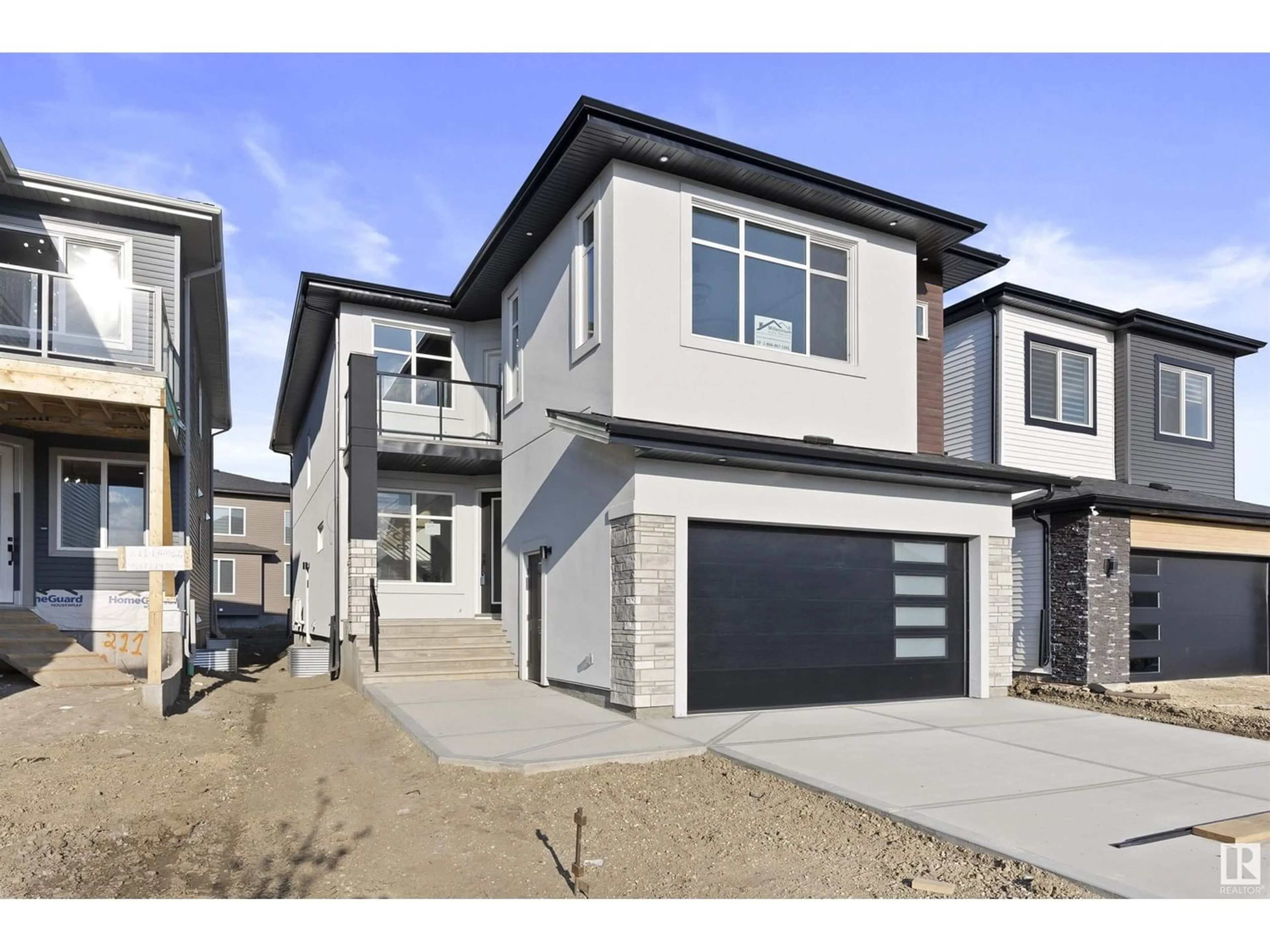 A pic from exterior of the house or condo for 209 FRASER WY NW, Edmonton Alberta T5Y4C1