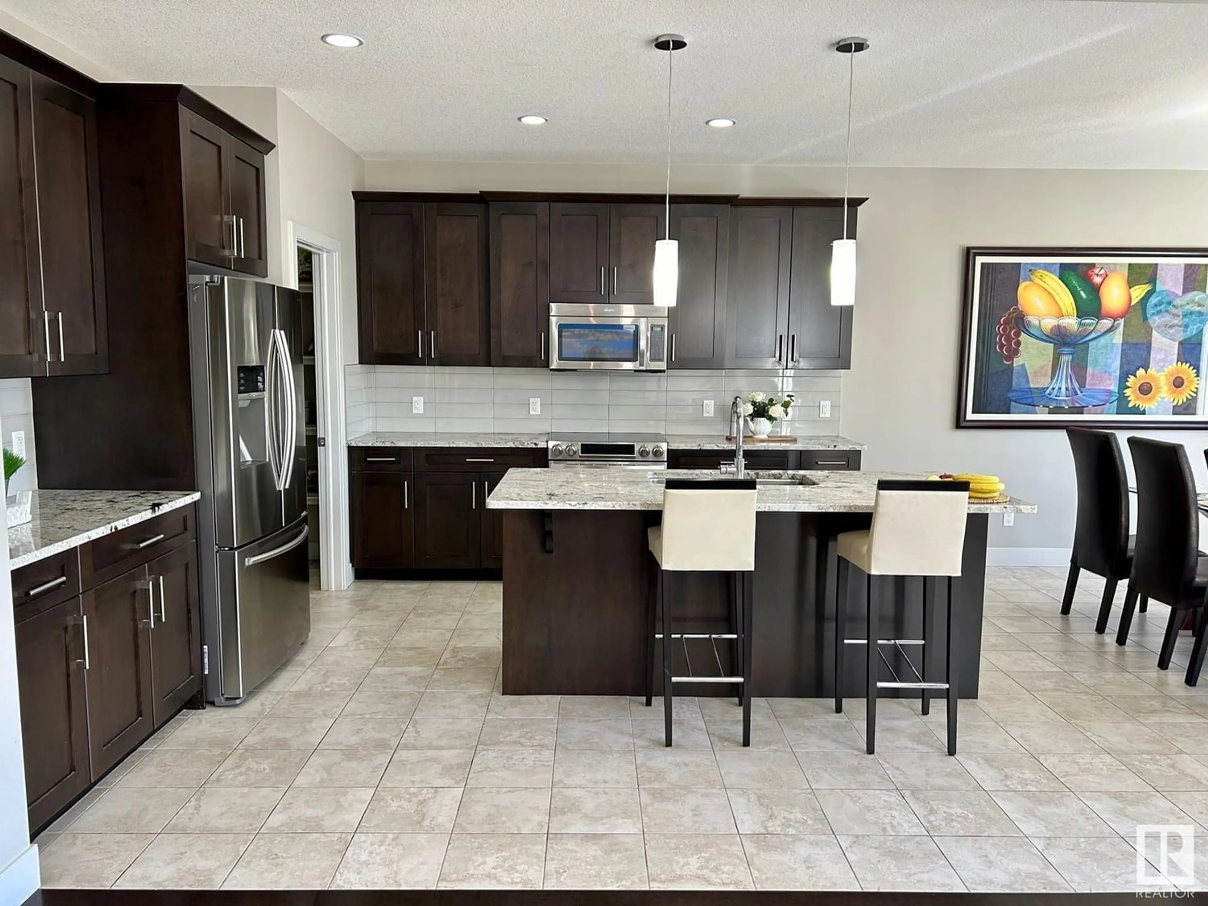 Open concept kitchen for 34 NAULT CR, St. Albert Alberta T8N4H9