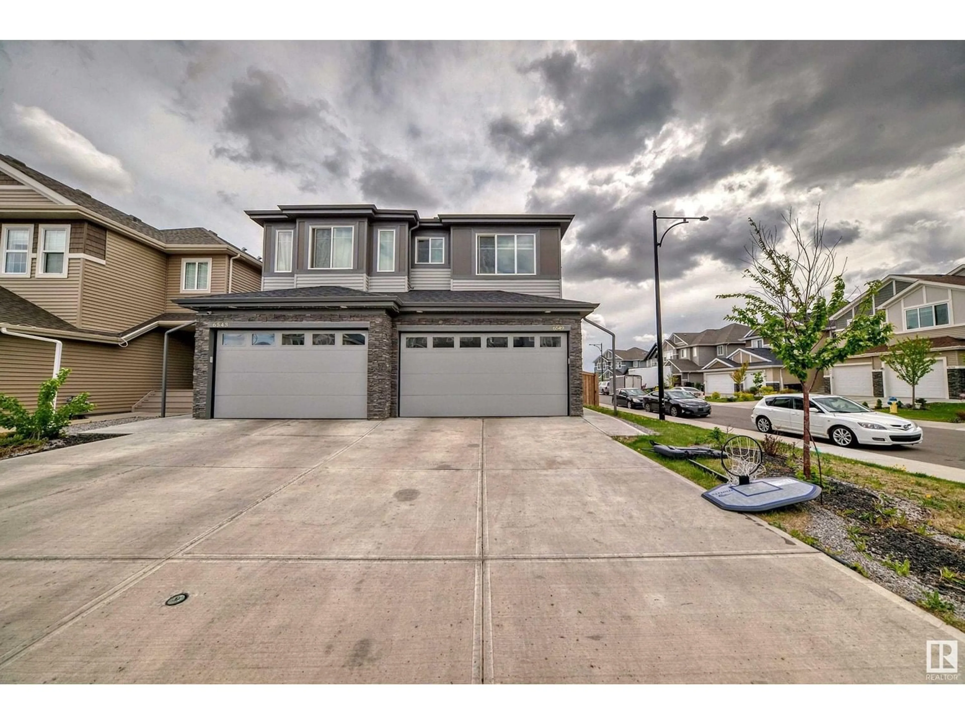 A pic from exterior of the house or condo for 6549 167B AV NW, Edmonton Alberta T5Y3X8