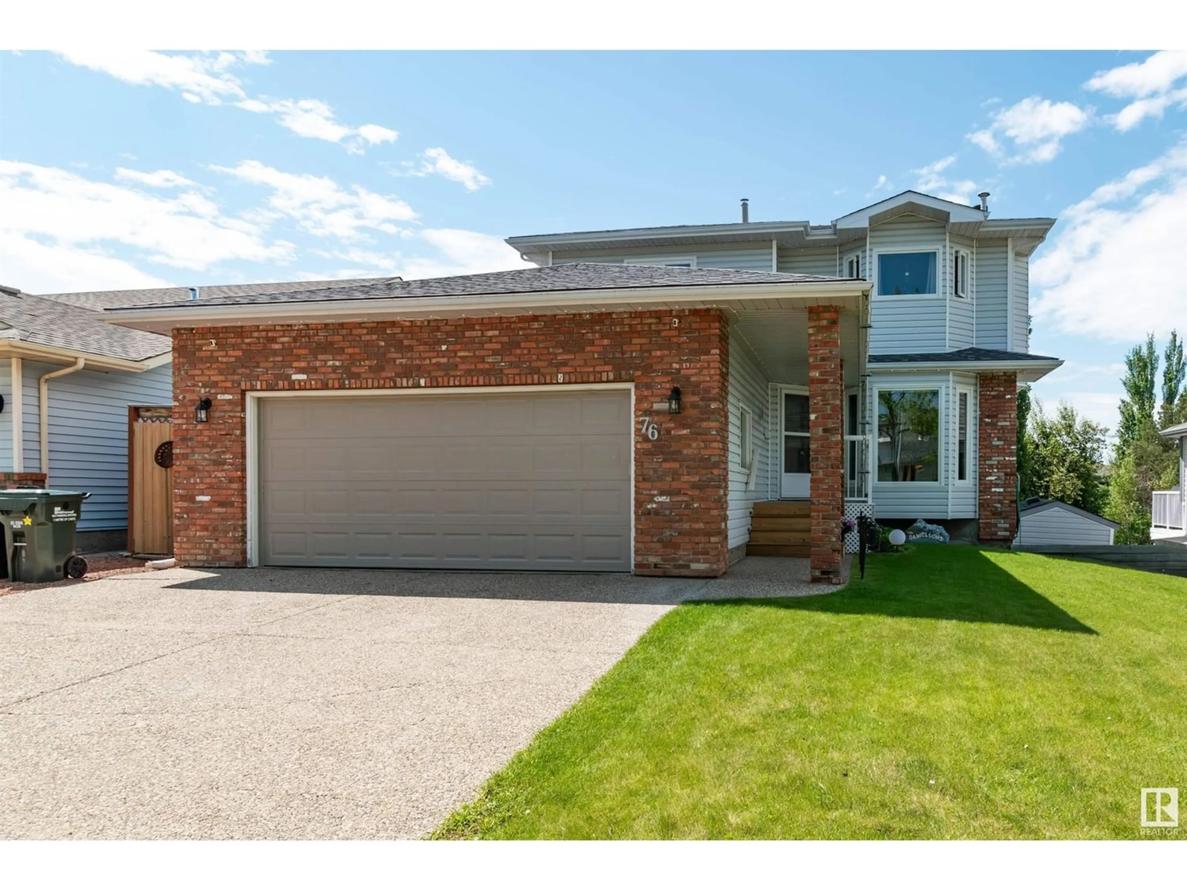 Frontside or backside of a home for 76 HIGHCLIFF RD, Sherwood Park Alberta T8A5L6