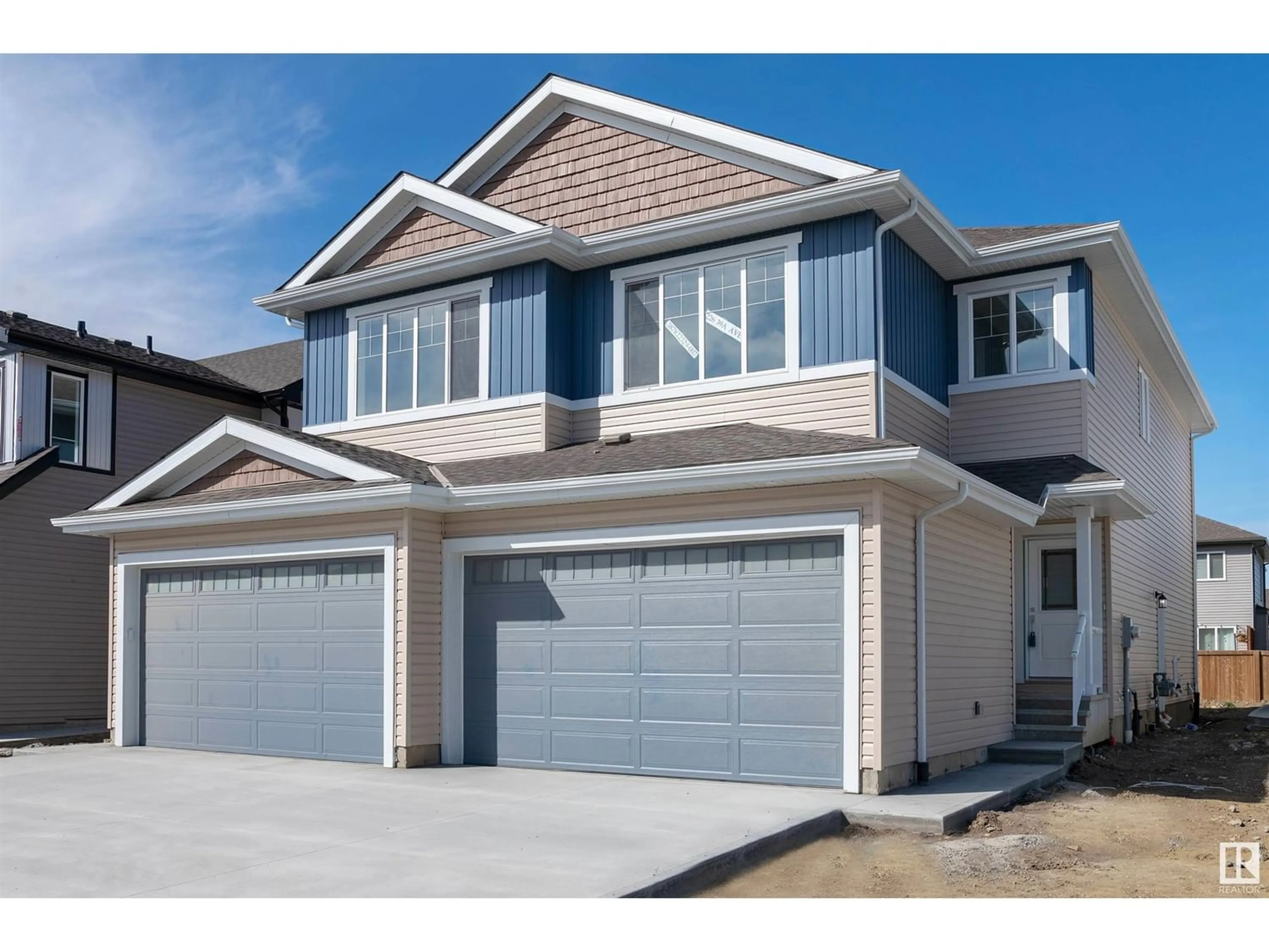 A pic from exterior of the house or condo for 320 32 AV NW, Edmonton Alberta T6T2K2