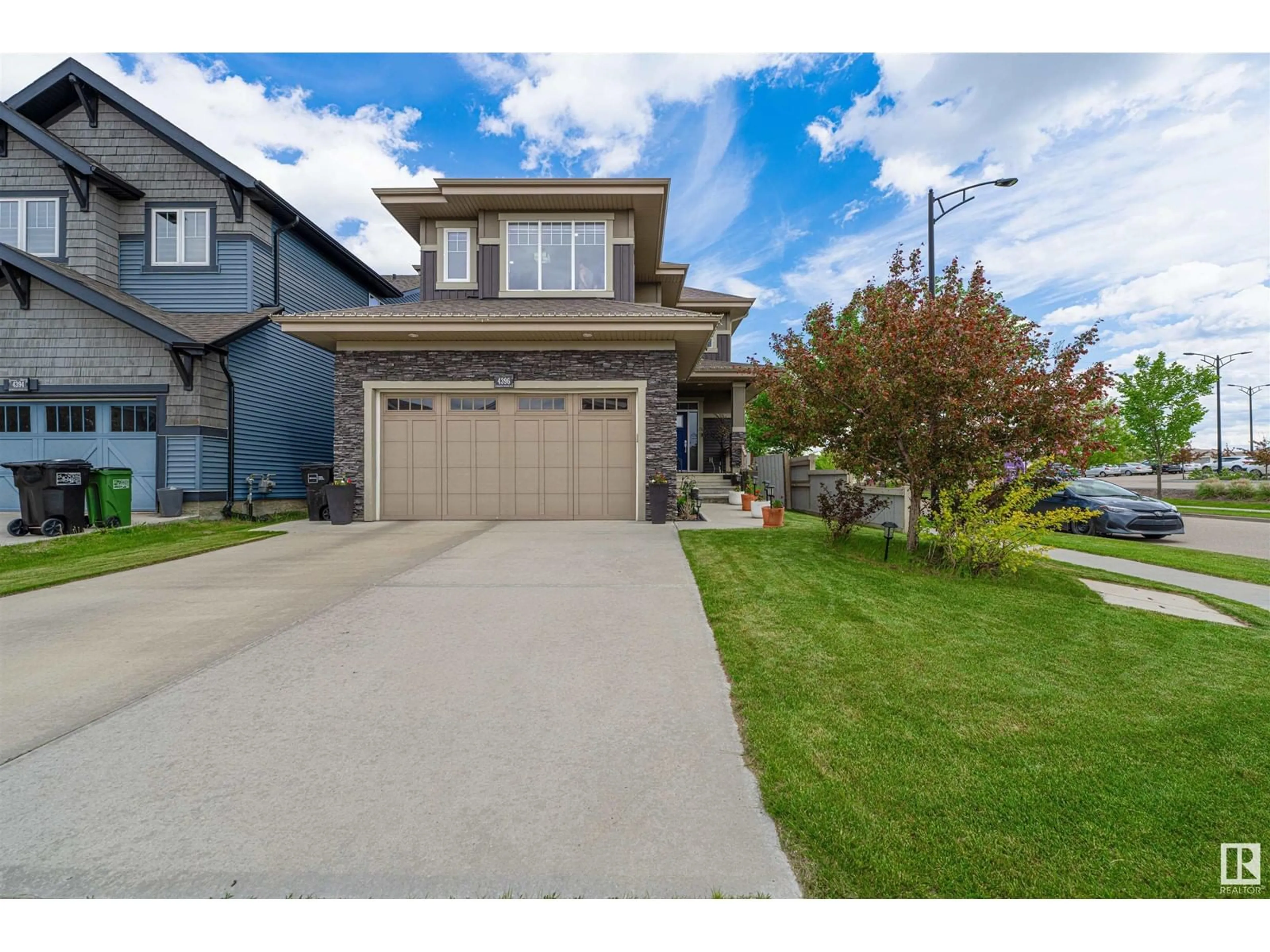 Frontside or backside of a home for 4396 CRABAPPLE CR SW, Edmonton Alberta T6X0X9