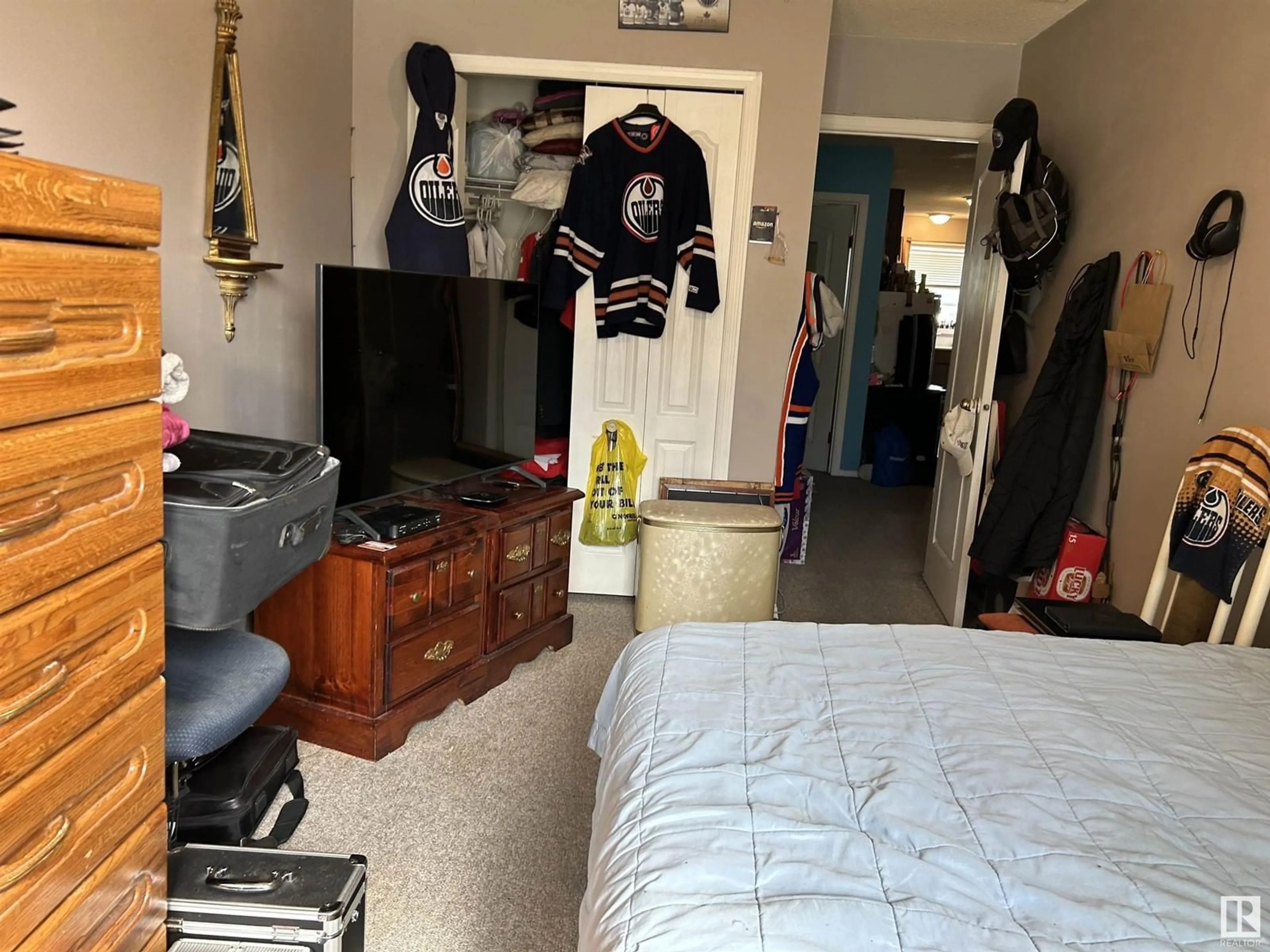 A pic of a room for 15511 45 ST NW, Edmonton Alberta T5Y3G8