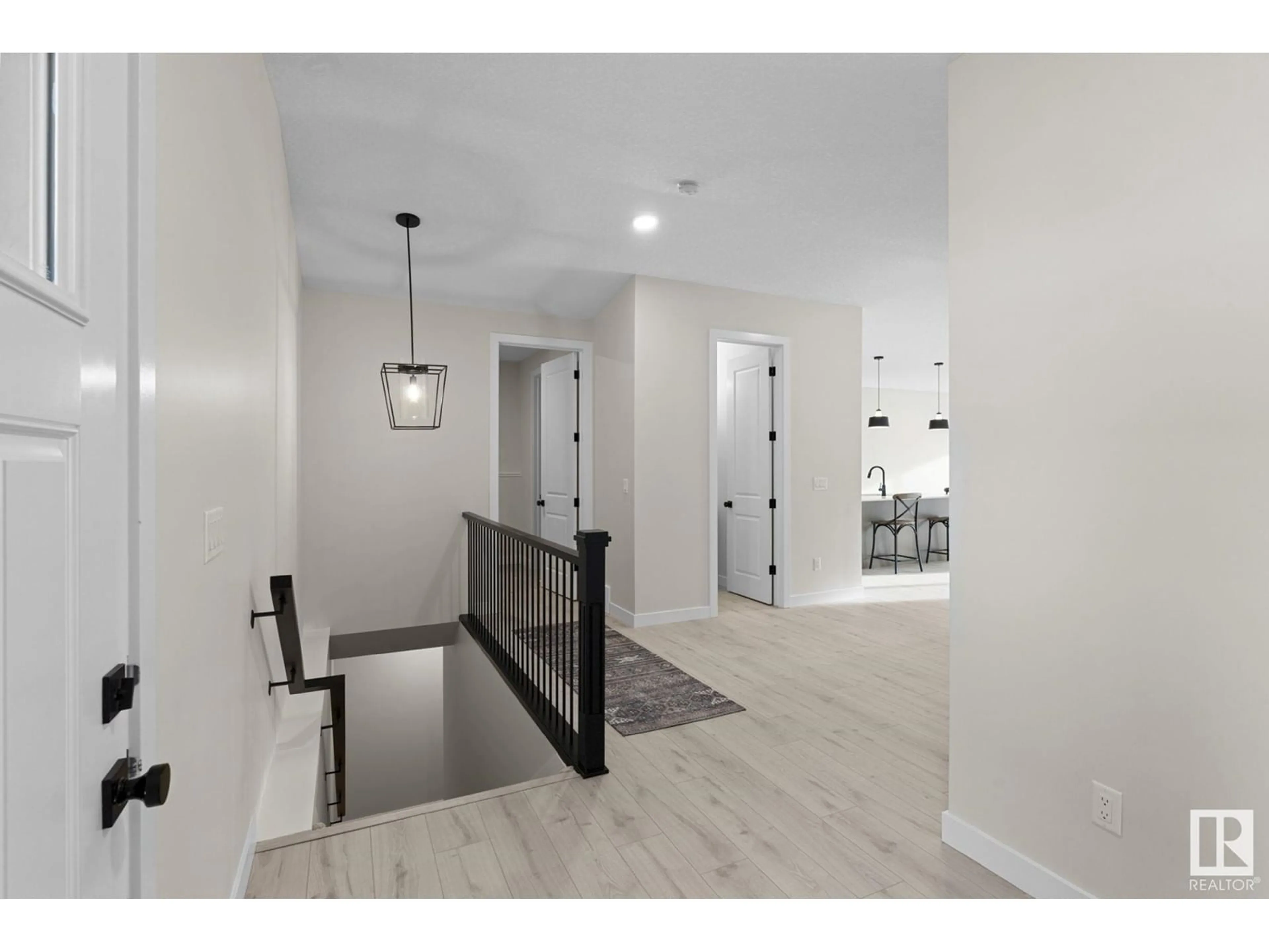 Indoor entryway for 137 GRAYBRIAR DR, Stony Plain Alberta T7Z1K3