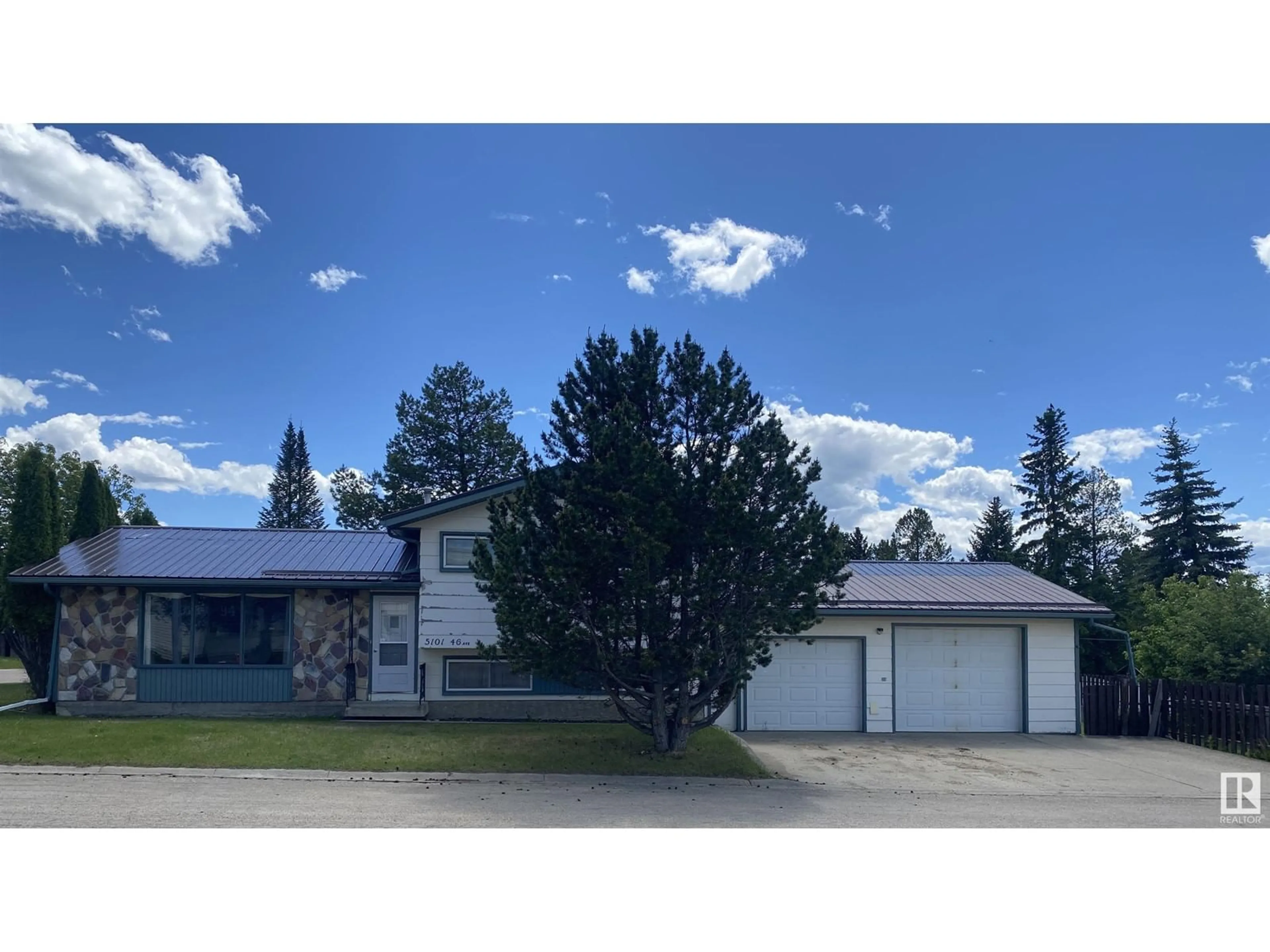 Frontside or backside of a home for 5101 46 AV, Drayton Valley Alberta T7A1K9