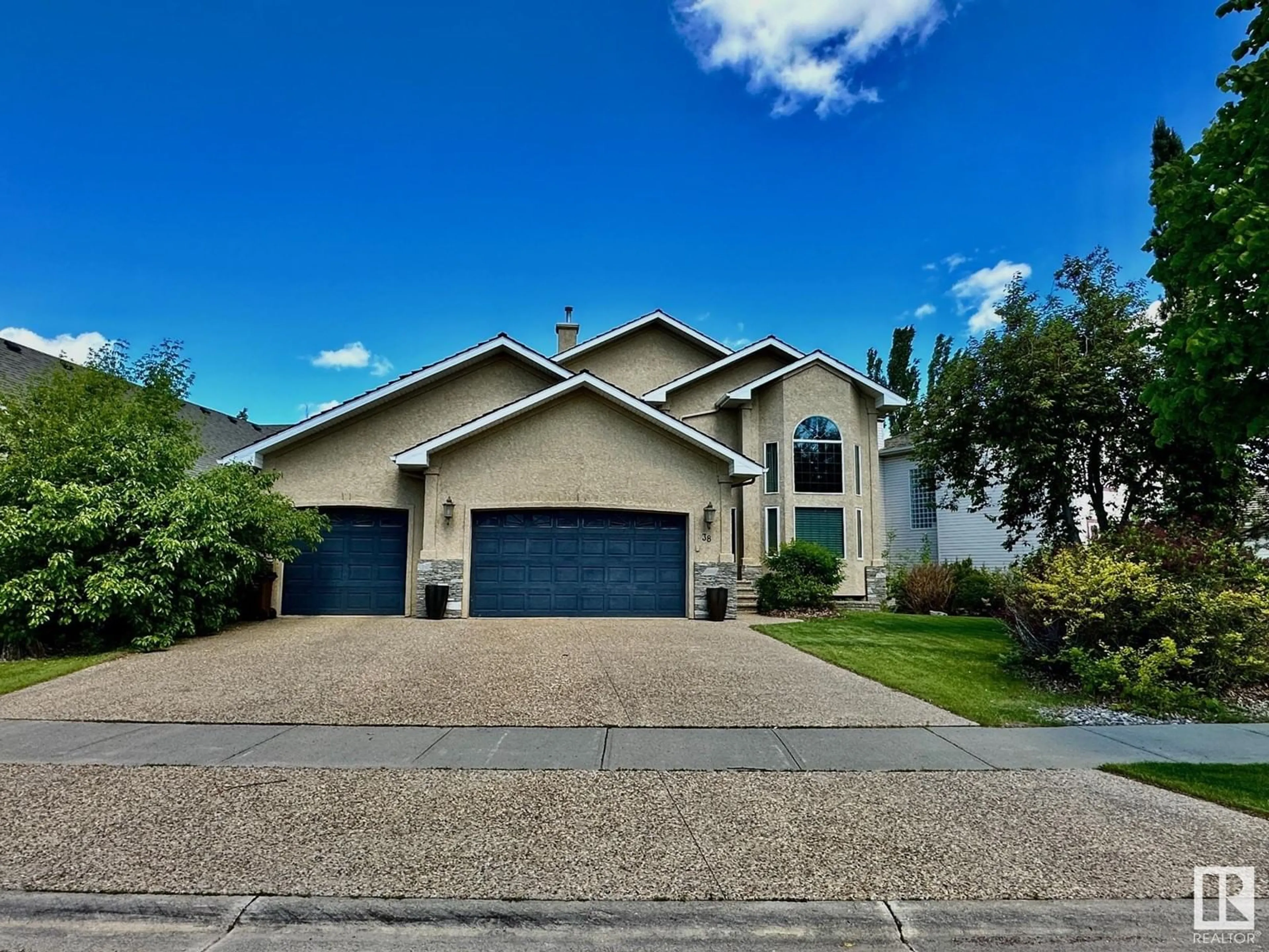 Frontside or backside of a home for 38 KINGSBURY CR, St. Albert Alberta T8N6W6