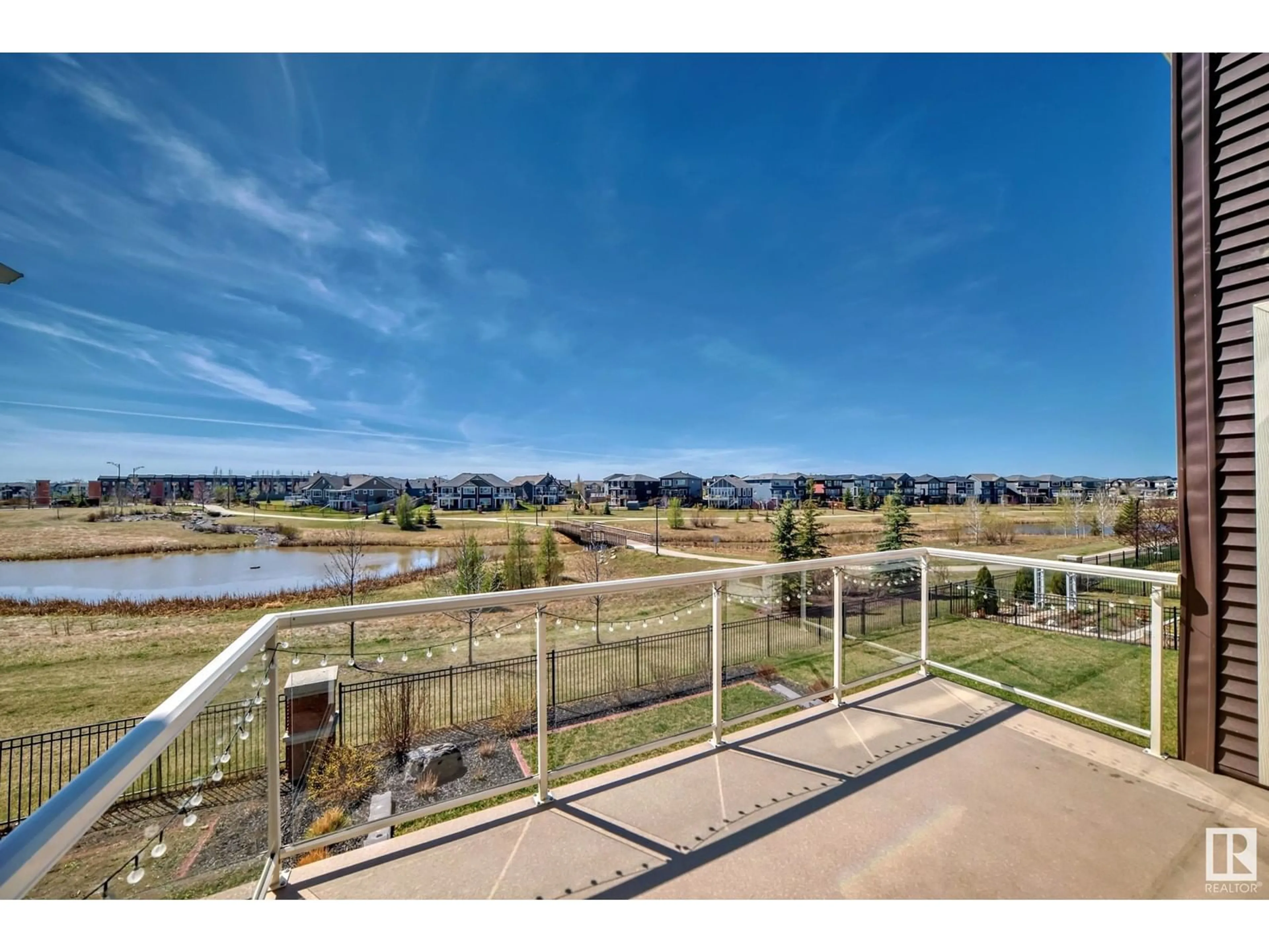 Fenced yard for 8412 218 ST NW, Edmonton Alberta T5T4R9