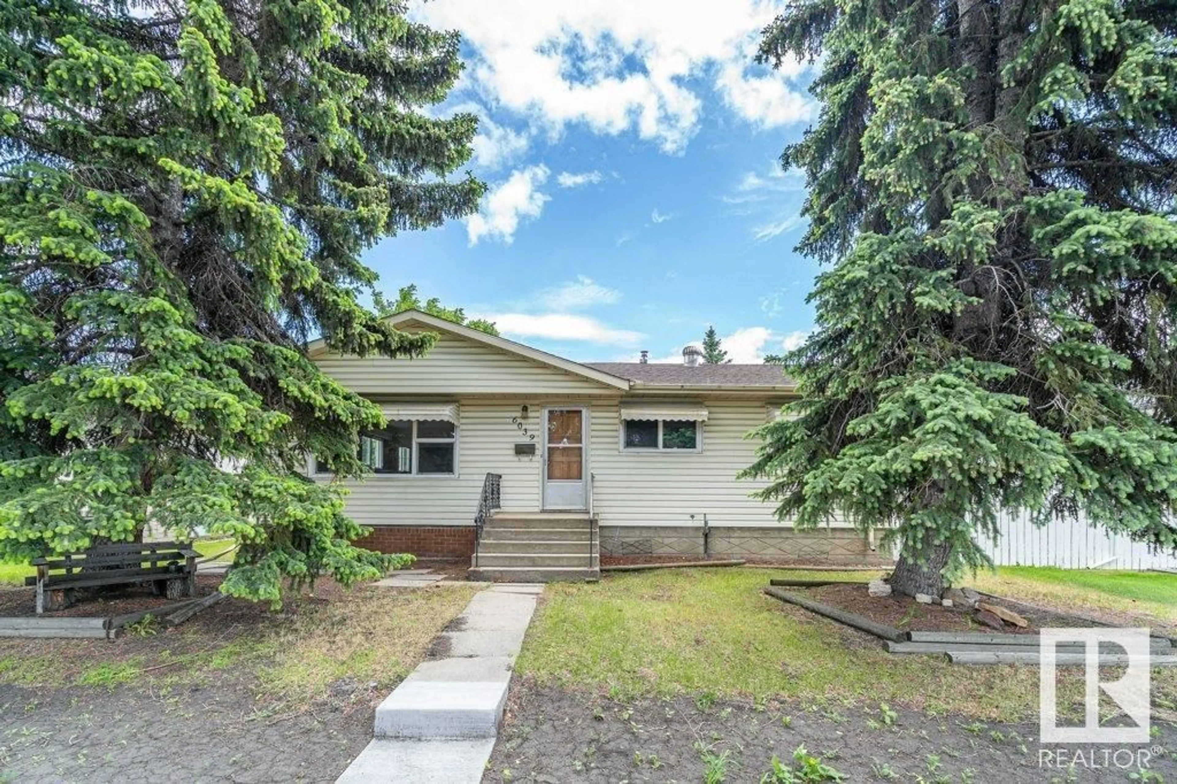 Outside view for 6039 106 ST NW, Edmonton Alberta T6H2T5