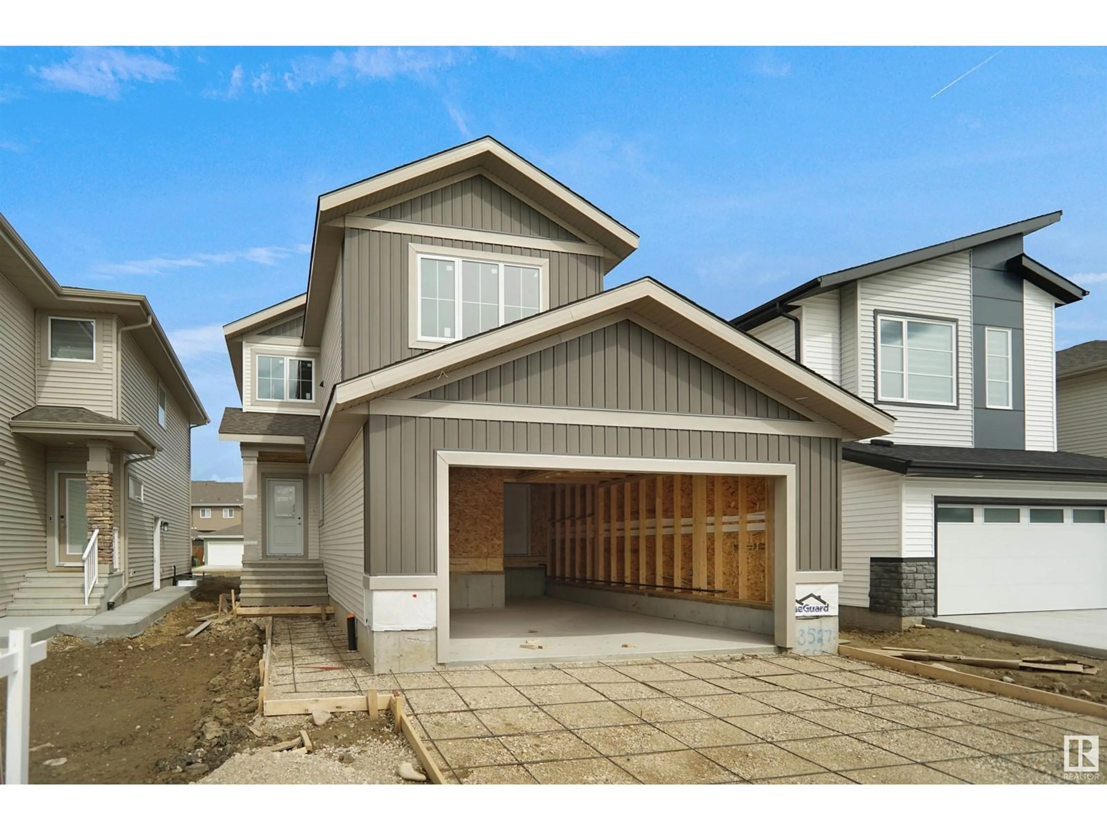 Frontside or backside of a home for 3527 6 ST NW, Edmonton Alberta T6T2L5