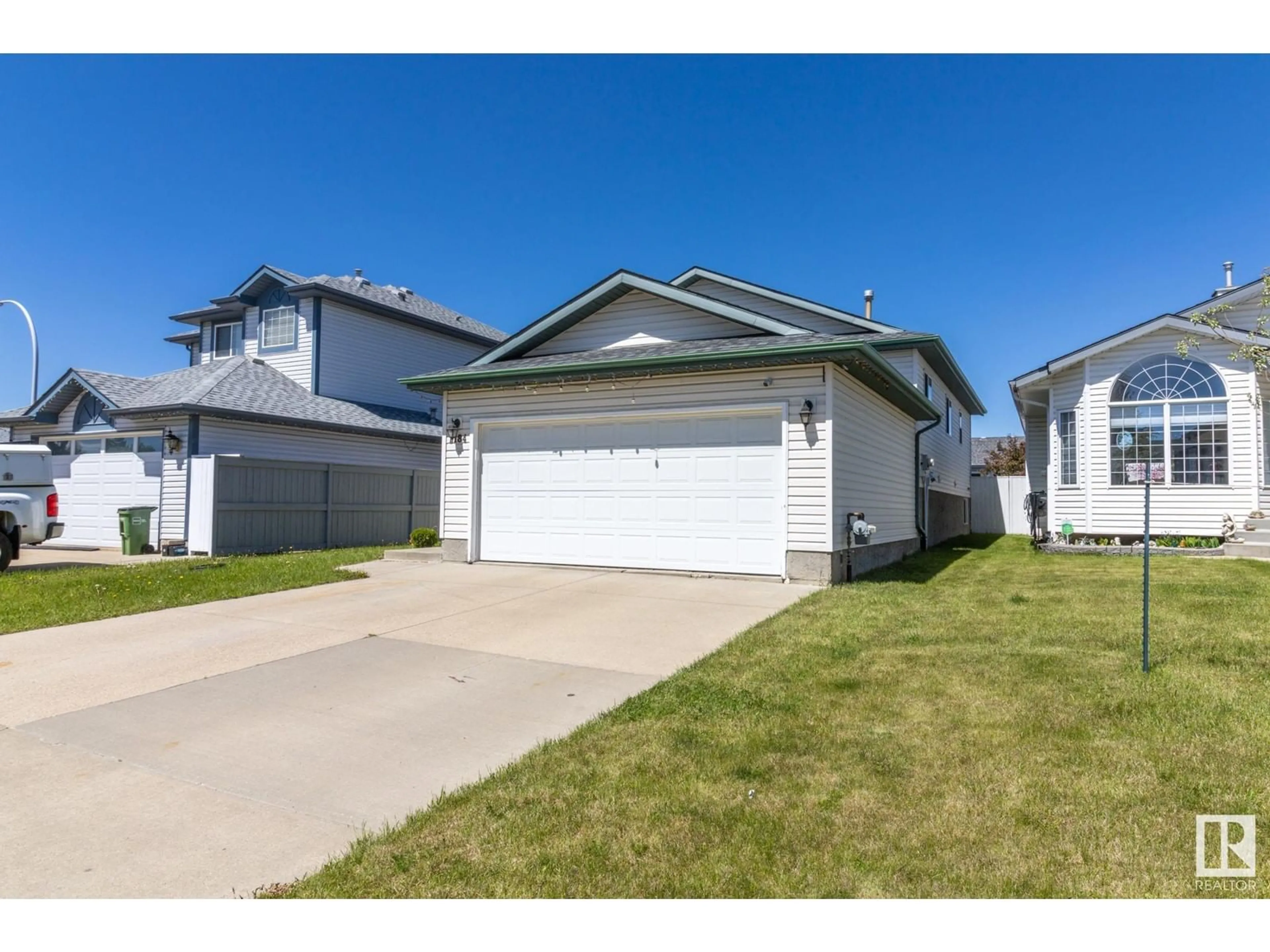 Frontside or backside of a home for 1184 Kane WD NW, Edmonton Alberta T6L6T7