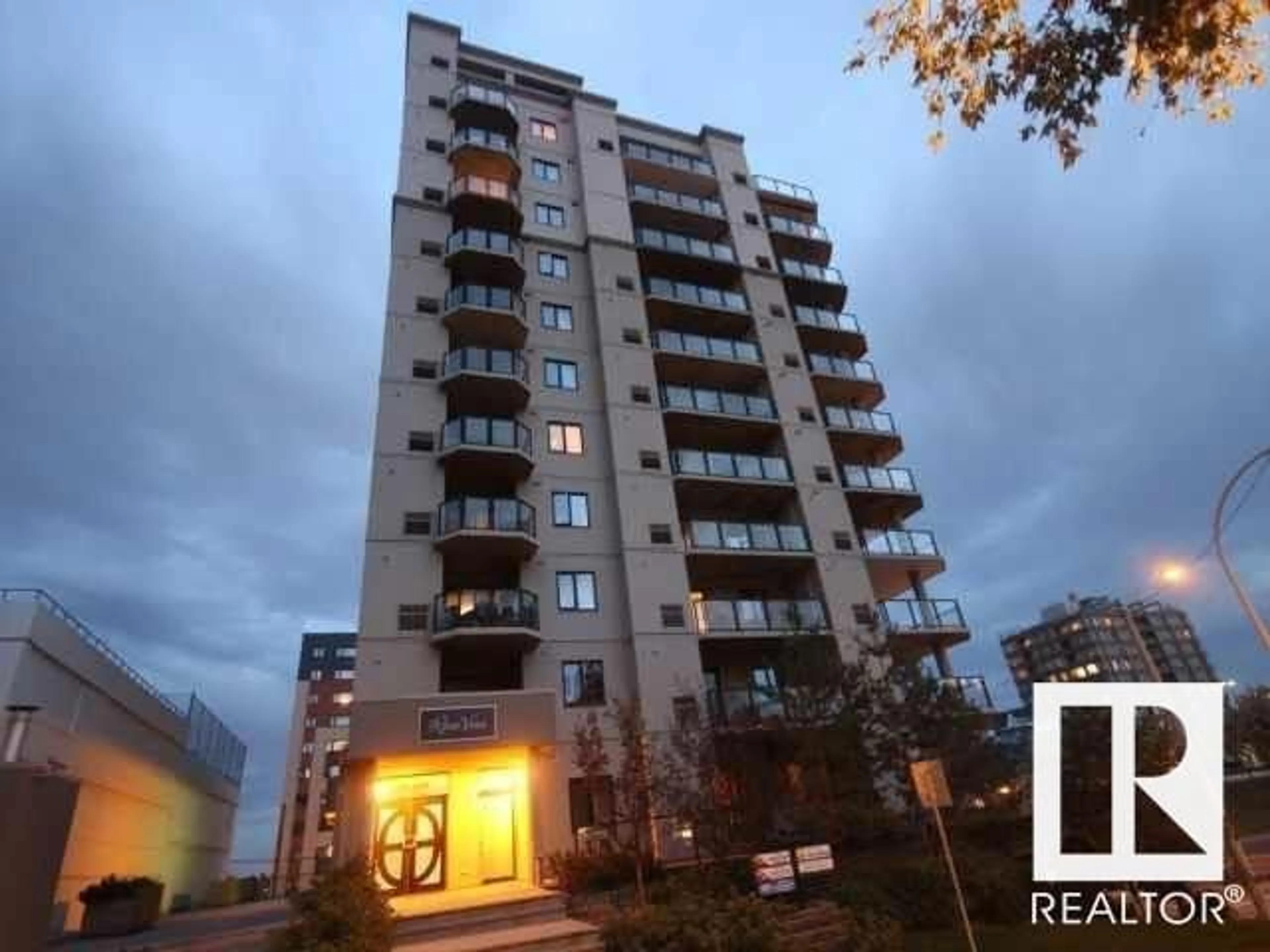 A pic from exterior of the house or condo for #1101 9707 106 ST NW, Edmonton Alberta T5K0B7