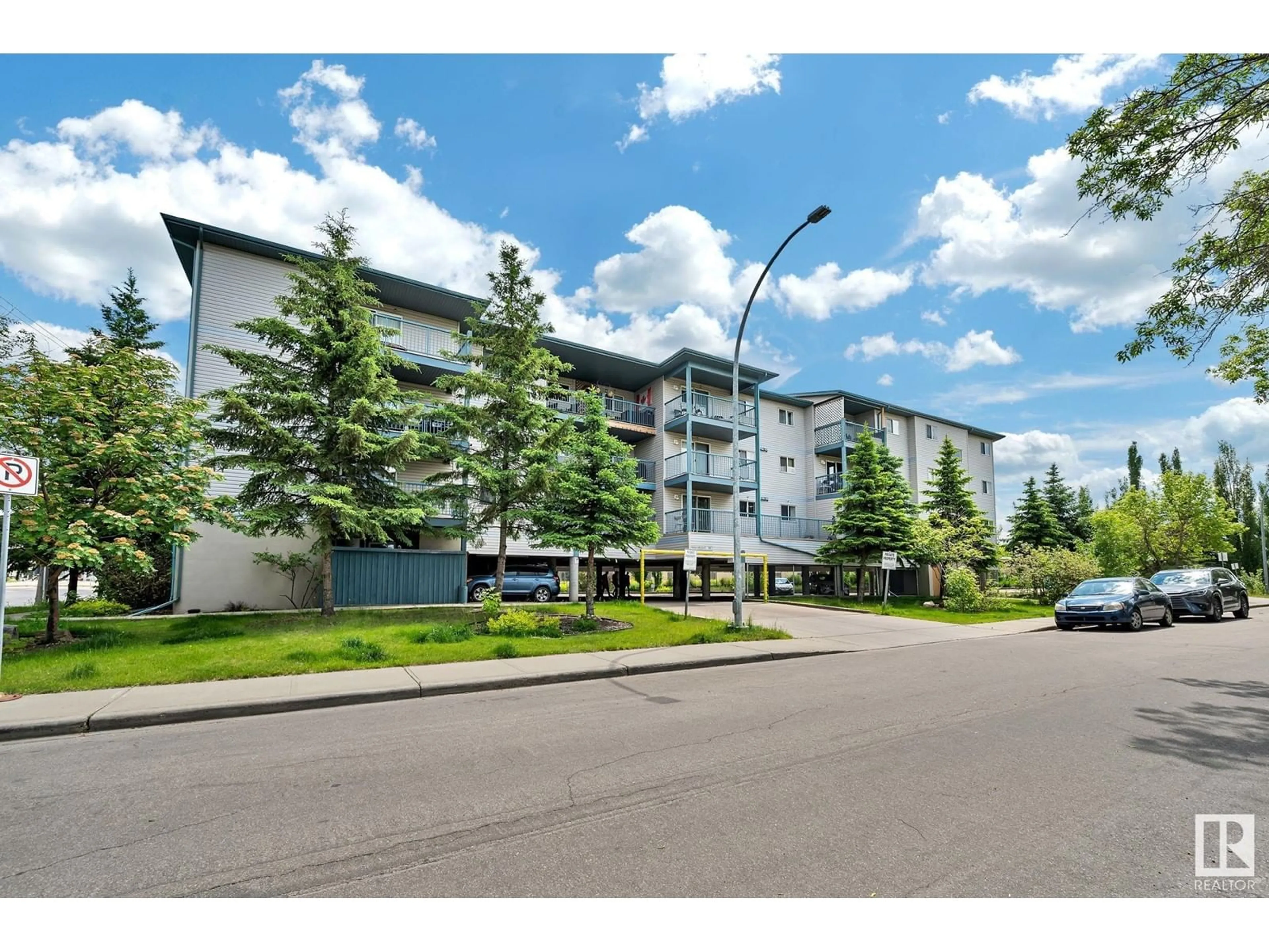 A pic from exterior of the house or condo for #208 8021 115 AV NW, Edmonton Alberta T5B4W7