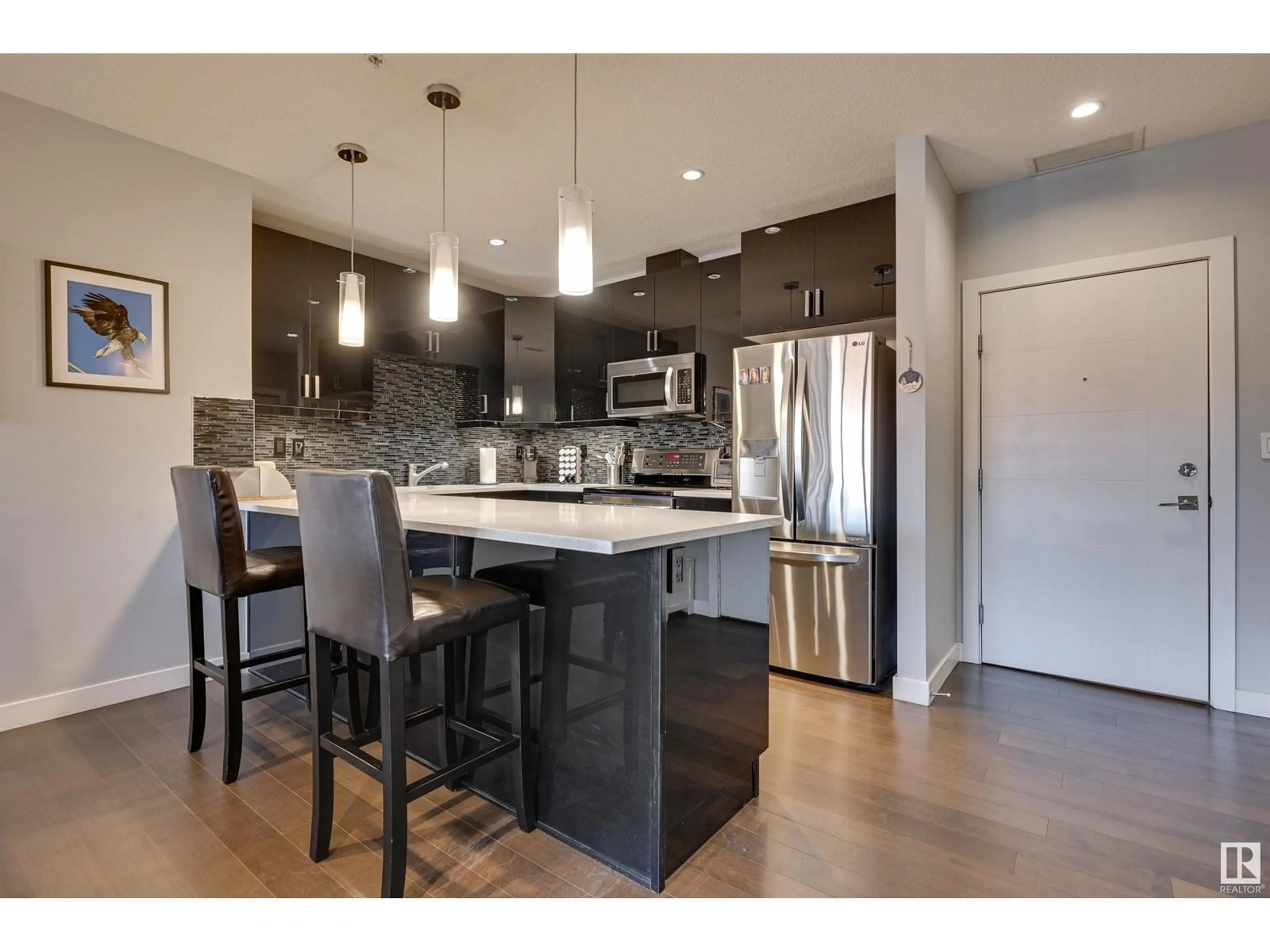 Contemporary kitchen for #505 10238 103 ST NW, Edmonton Alberta T5J0G6