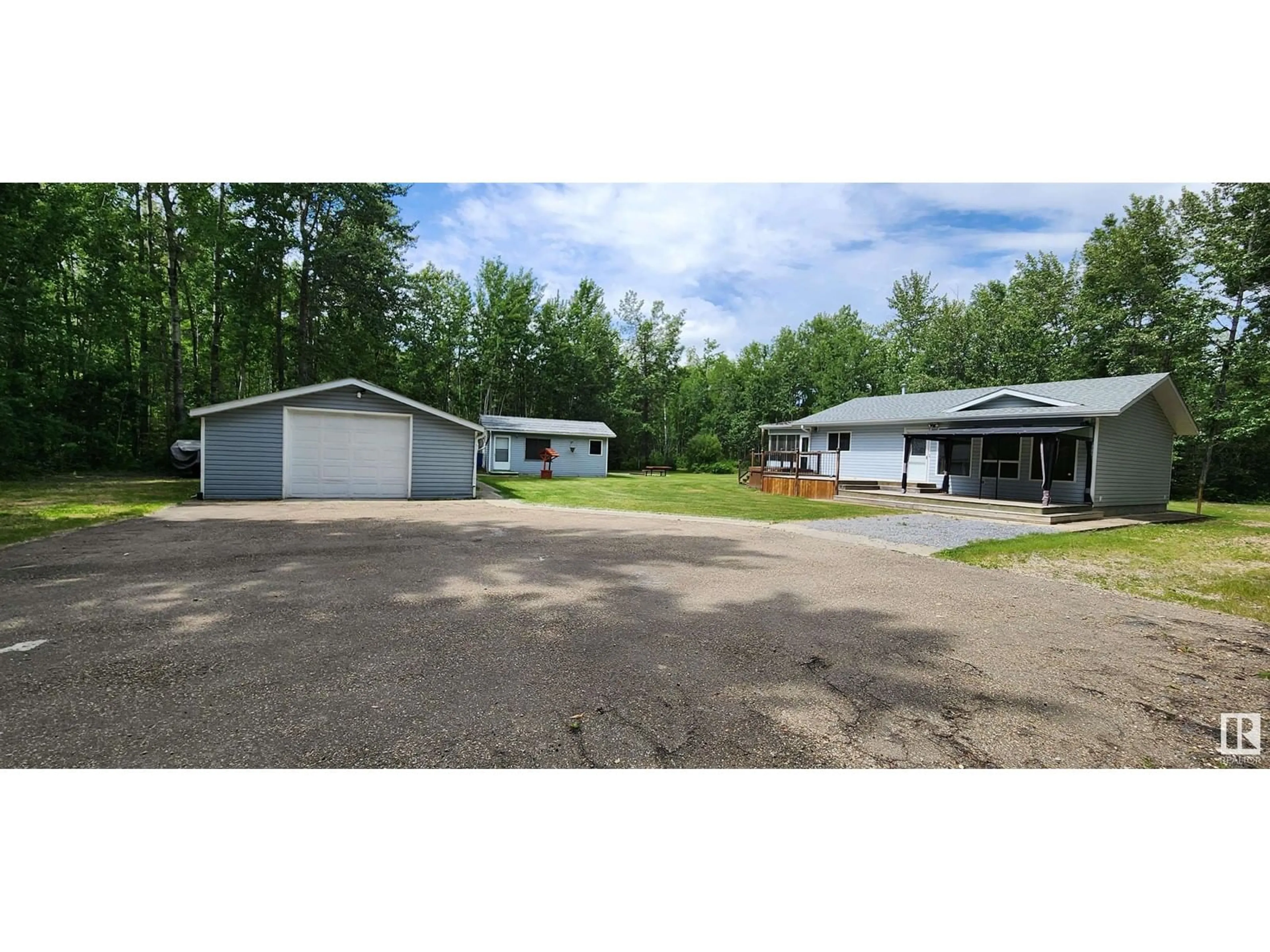 Outside view for #116 53102 RGE RD 43, Rural Parkland County Alberta T0E2K0
