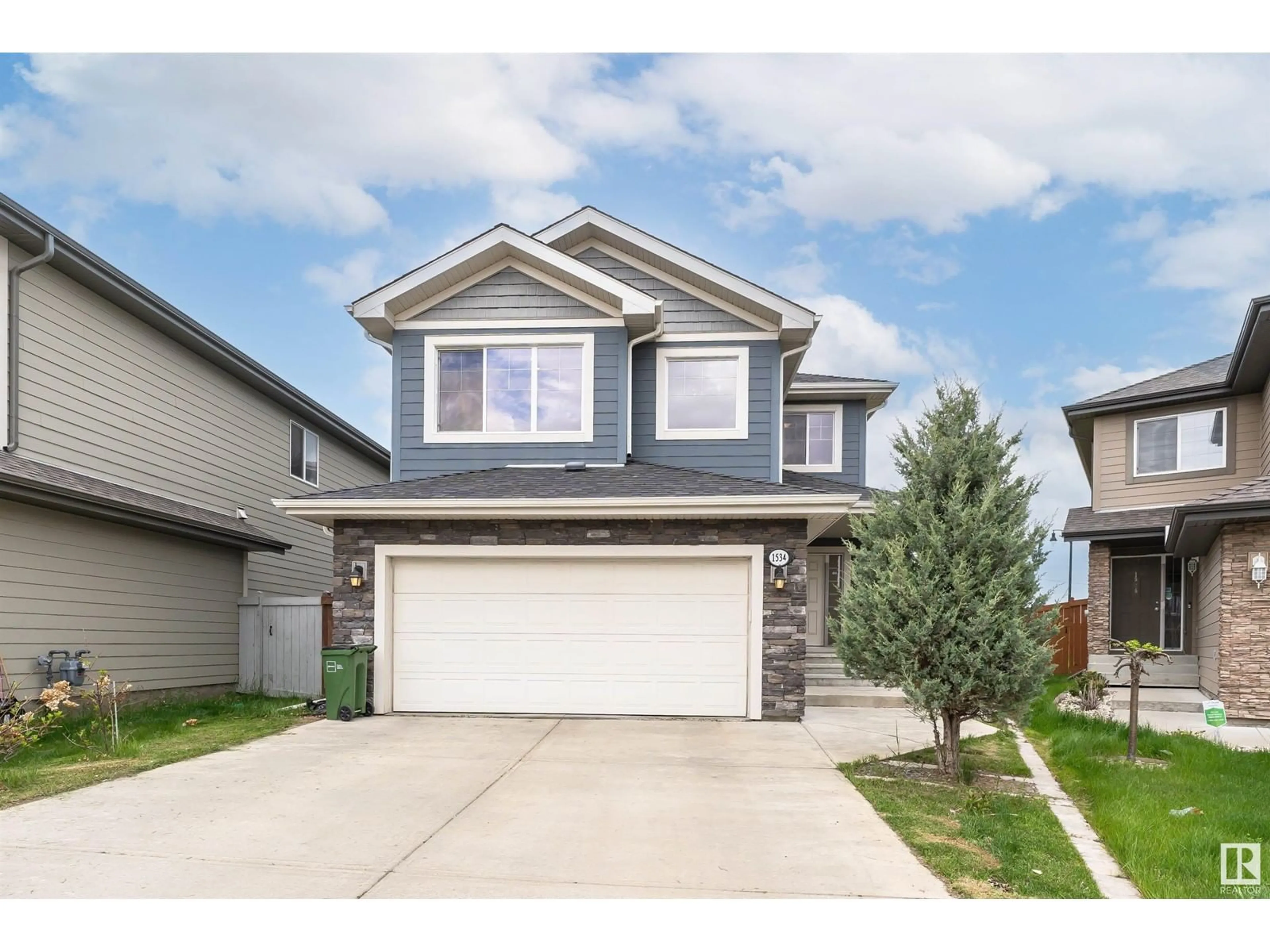 Frontside or backside of a home for 1534 WATES PL SW, Edmonton Alberta T6W0T9