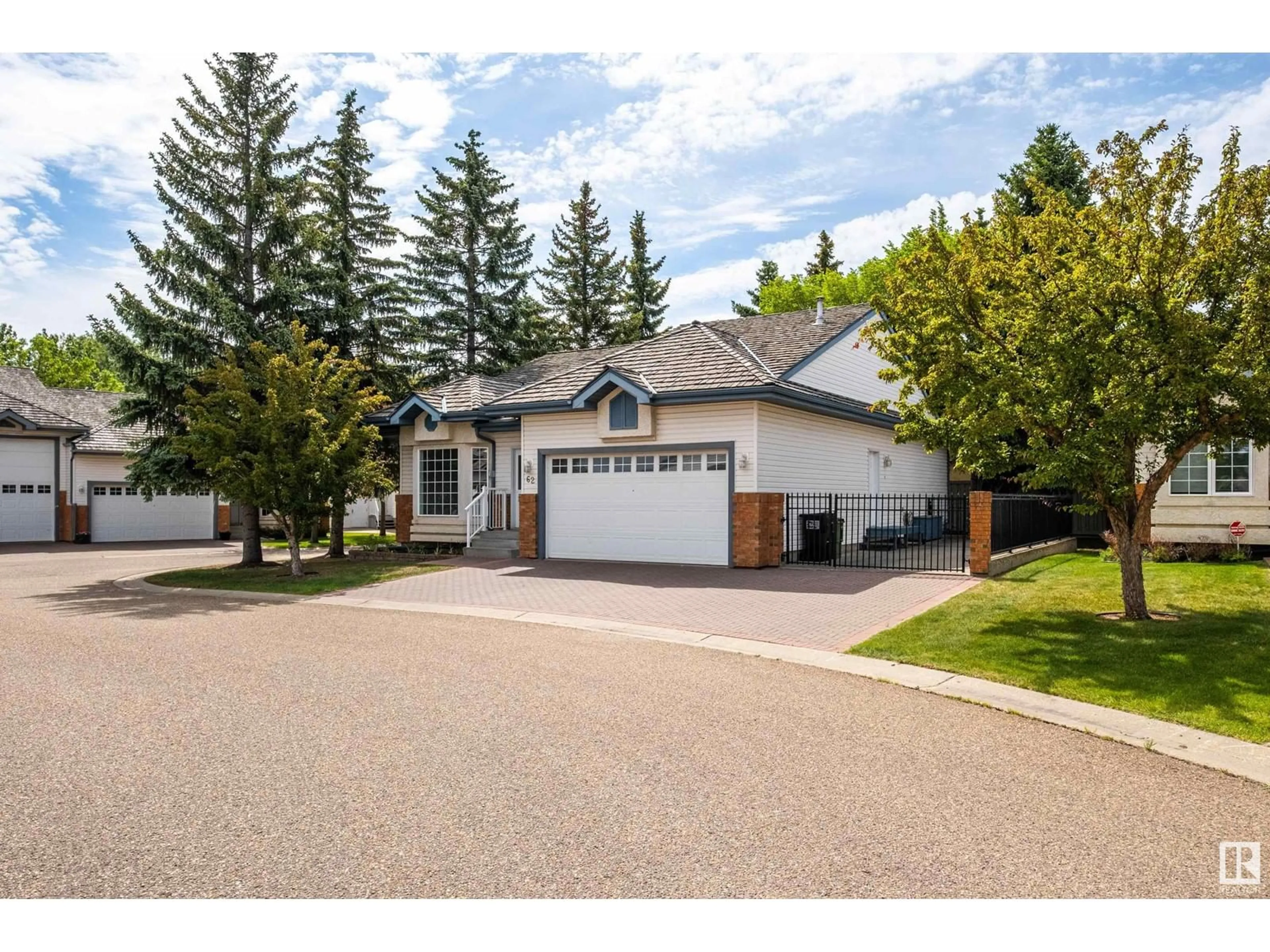 Frontside or backside of a home for #62 10 Blackburn DR W SW, Edmonton Alberta T6W1C2