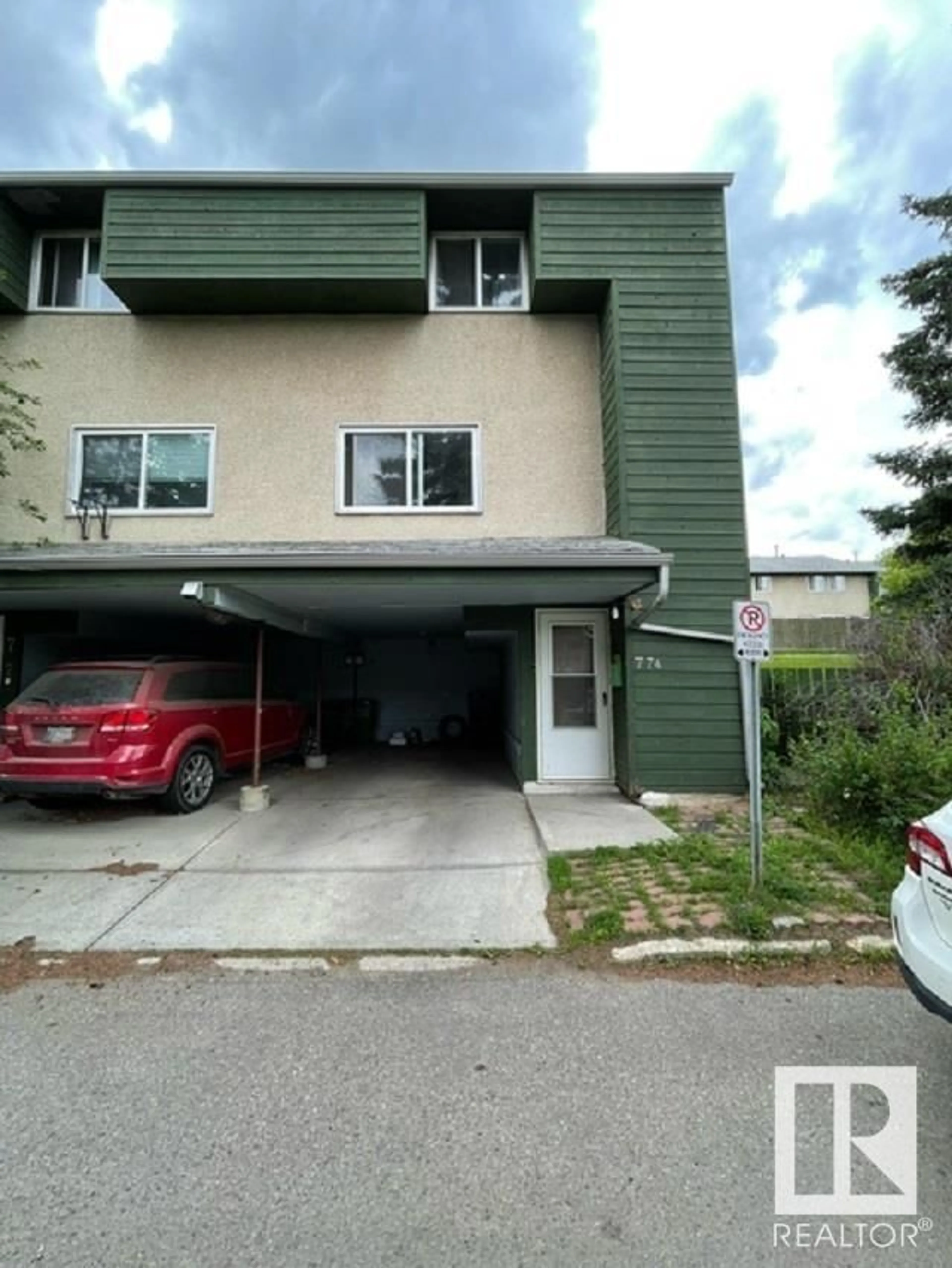 A pic from exterior of the house or condo for 774 ABBOTTSFIELD RD NW, Edmonton Alberta T5W4R4