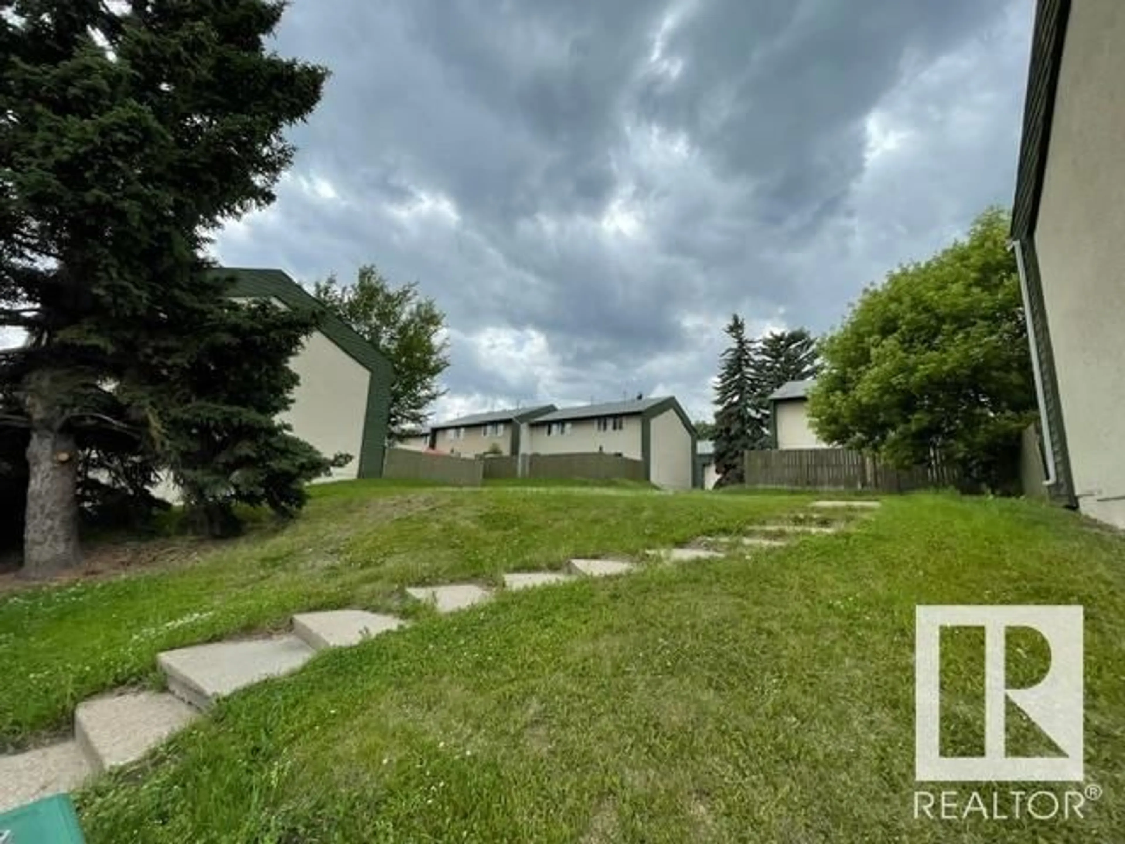 Frontside or backside of a home for 774 ABBOTTSFIELD RD NW, Edmonton Alberta T5W4R4