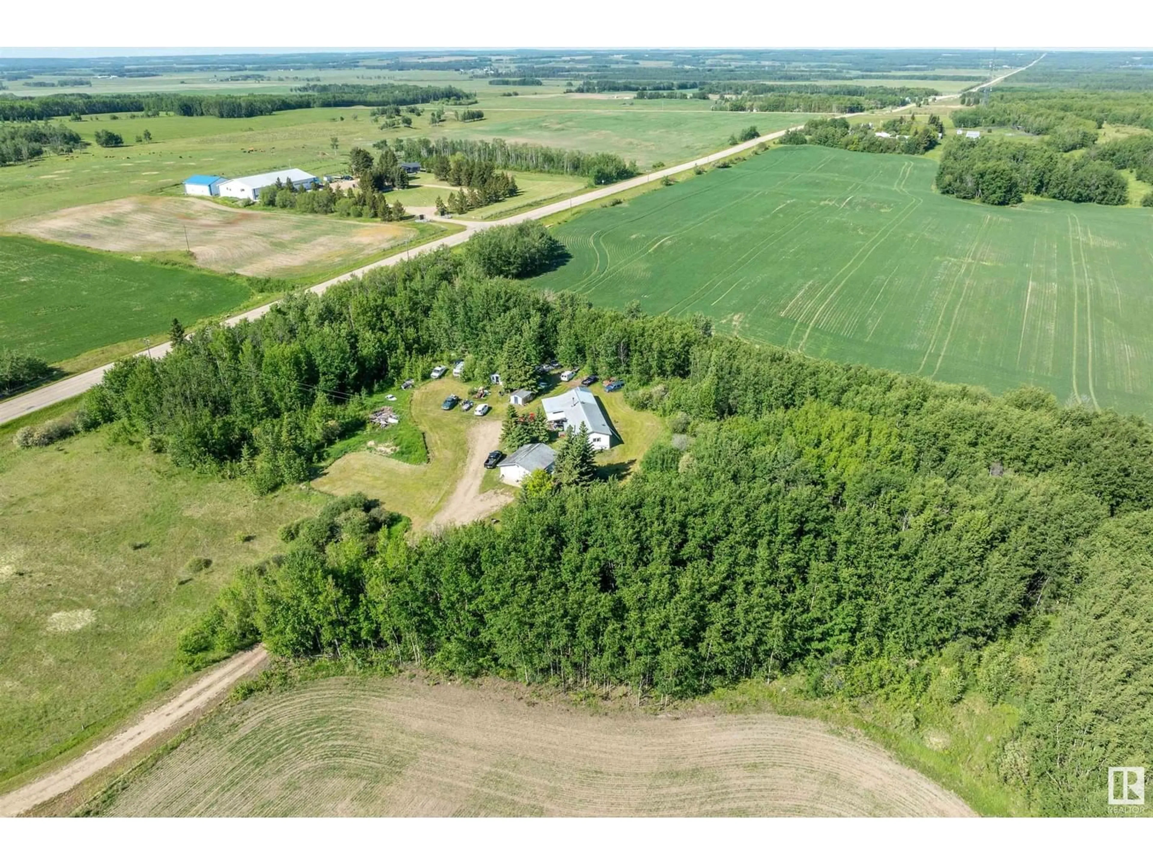 Shed for 274032A Hwy 13, Rural Wetaskiwin County Alberta T9A1W8