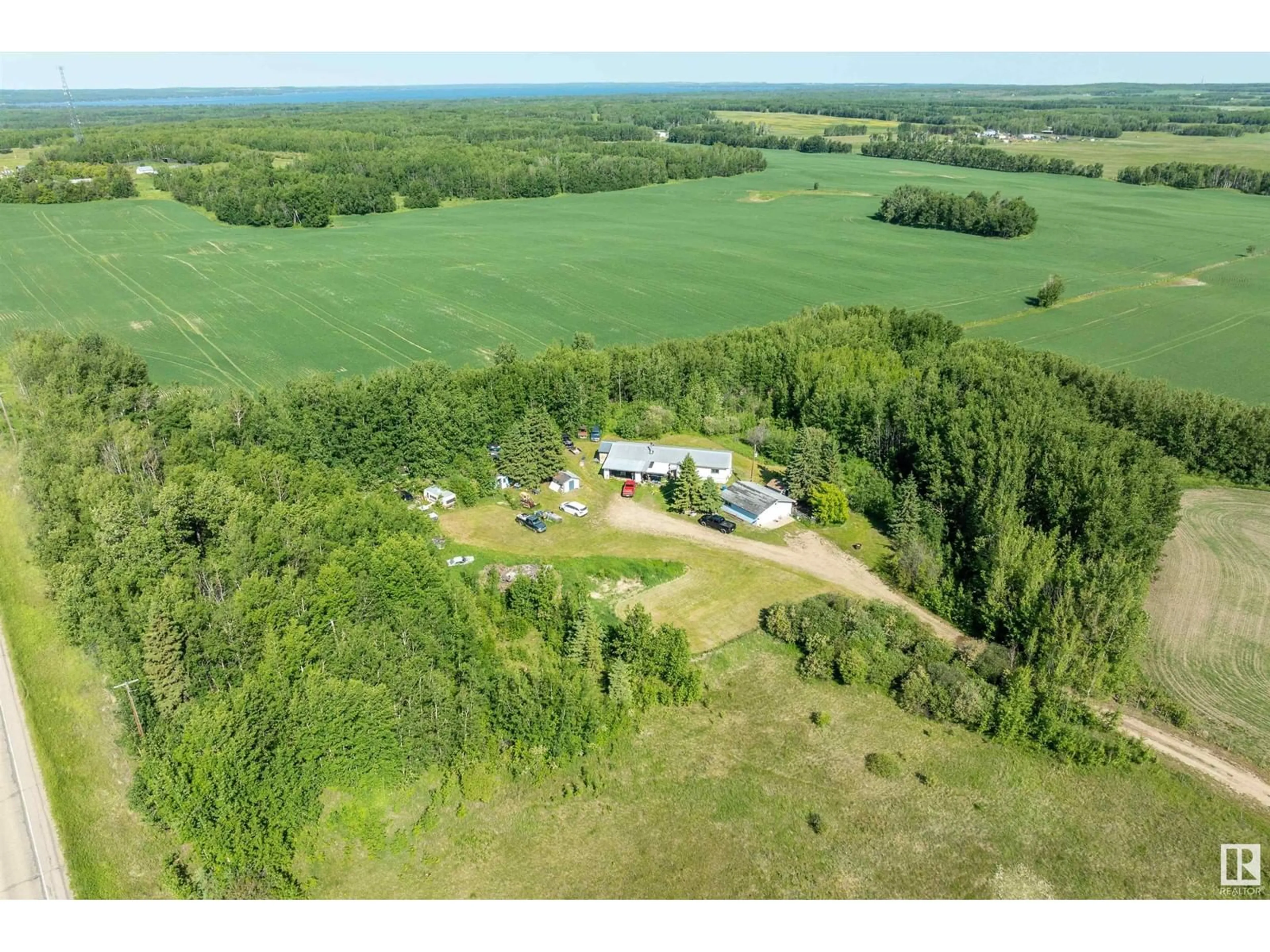 Shed for 274032A Hwy 13, Rural Wetaskiwin County Alberta T9A1W8