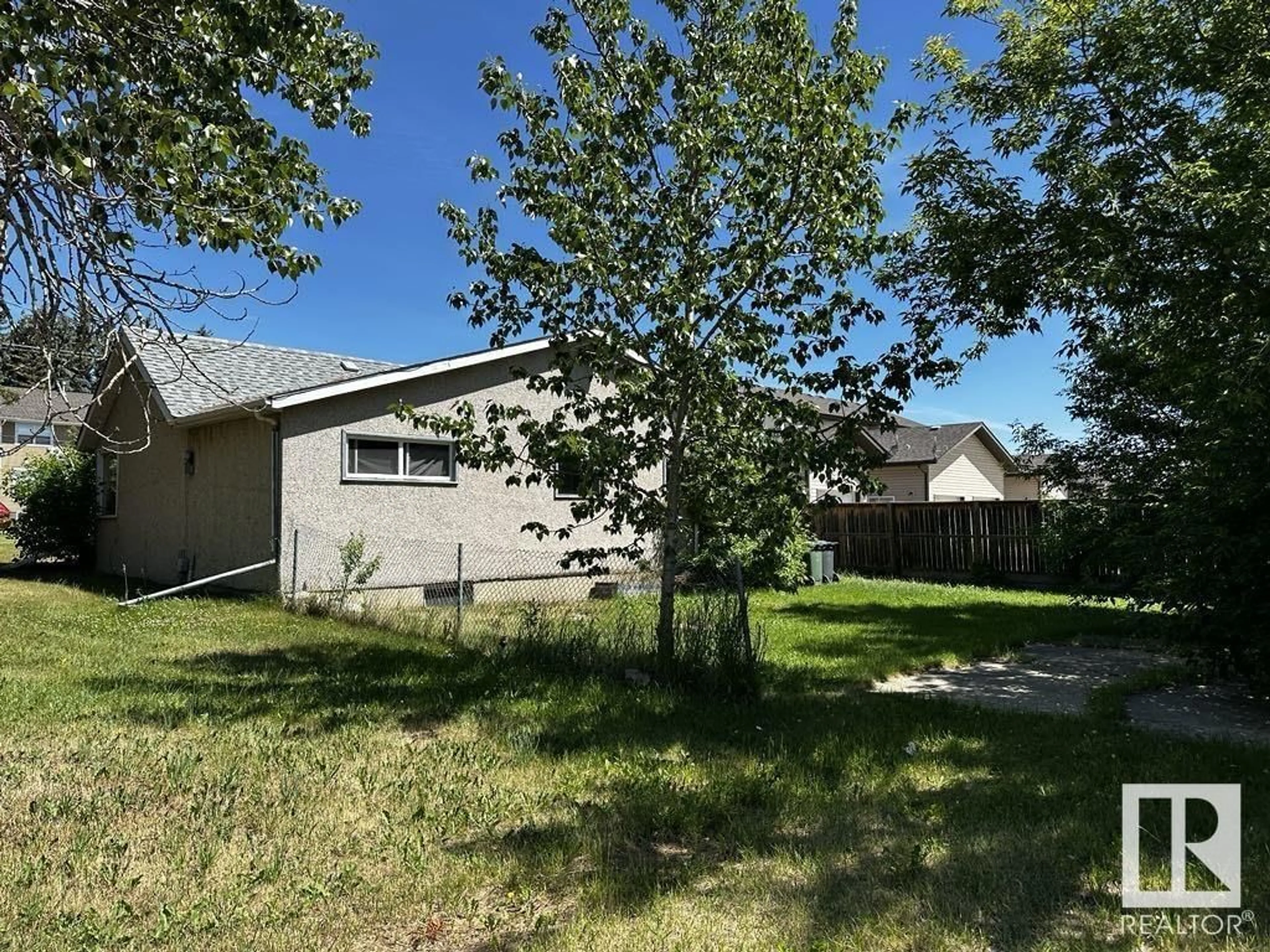 Frontside or backside of a home for 5343 57 Avenue AV, Ponoka Alberta T4J1M1