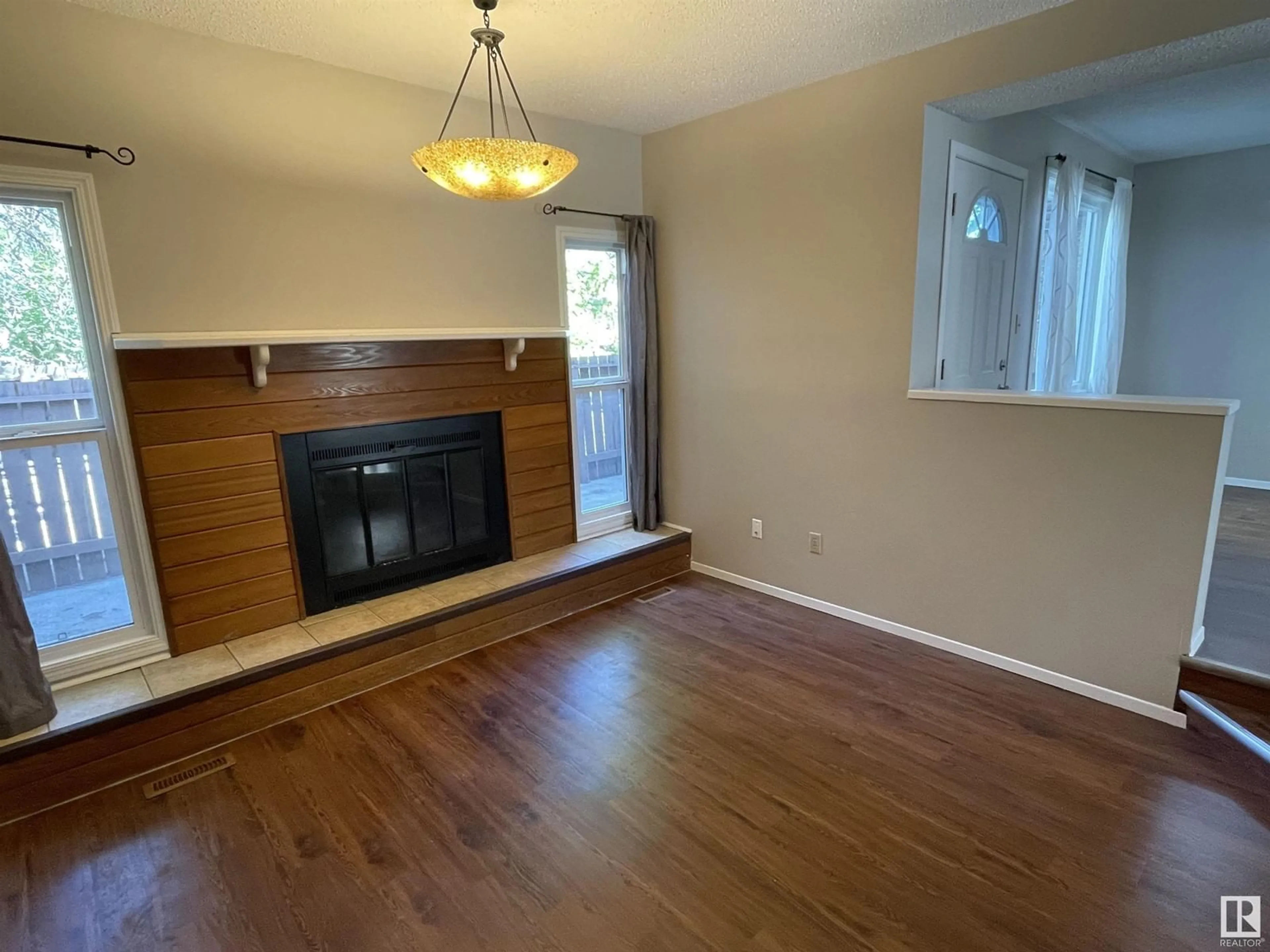 A pic of a room for 17044 100 ST NW, Edmonton Alberta T5X5E1