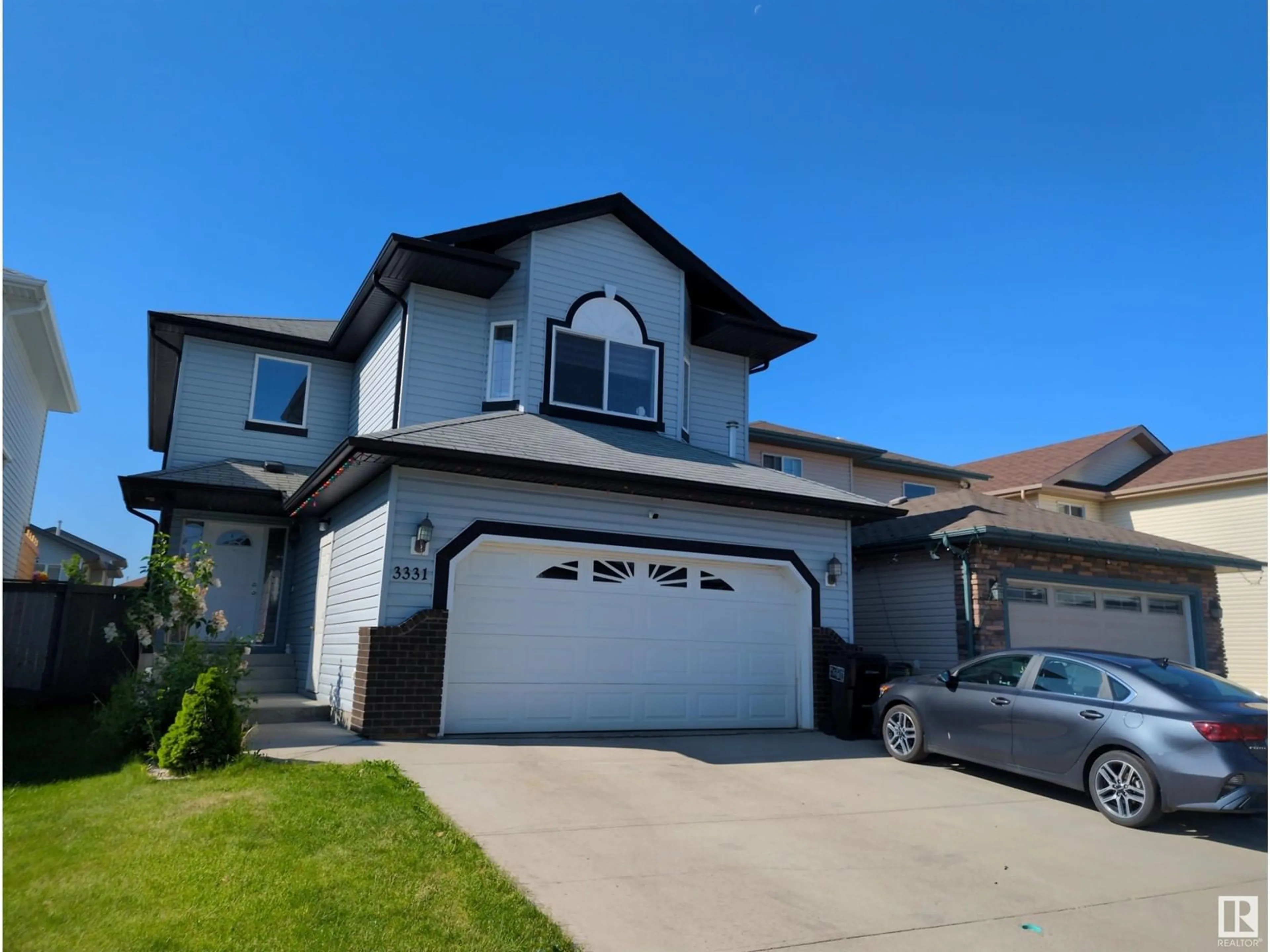 Frontside or backside of a home for 3331 25 Ave NW, Edmonton Alberta T6T1Y3