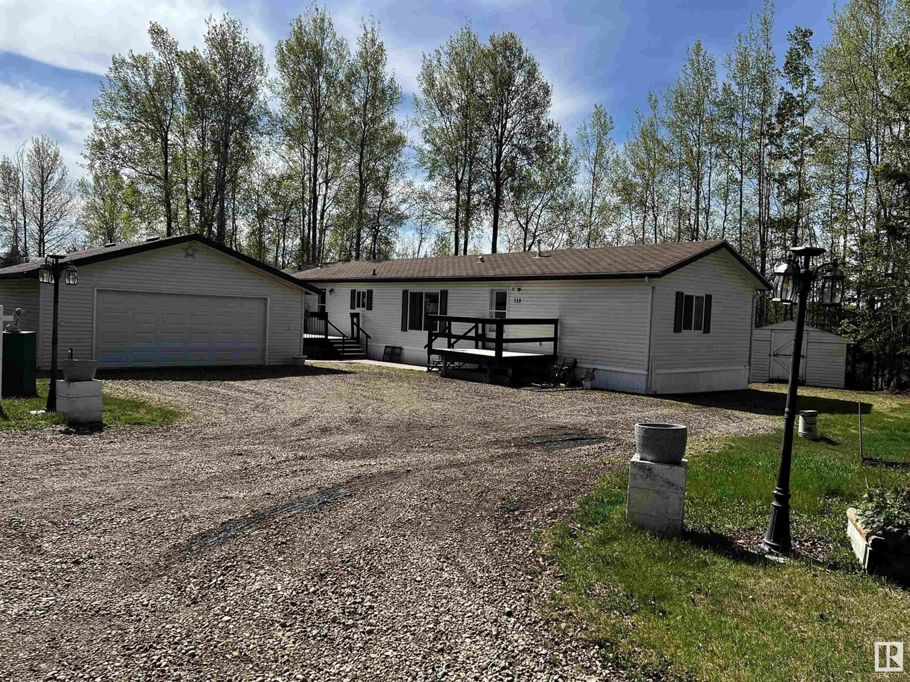 A pic from outside/outdoor area/front of a property/back of a property/a pic from drone, unknown for 118 - 5509 TWP RD 494, Rural Brazeau County Alberta T0C1W0
