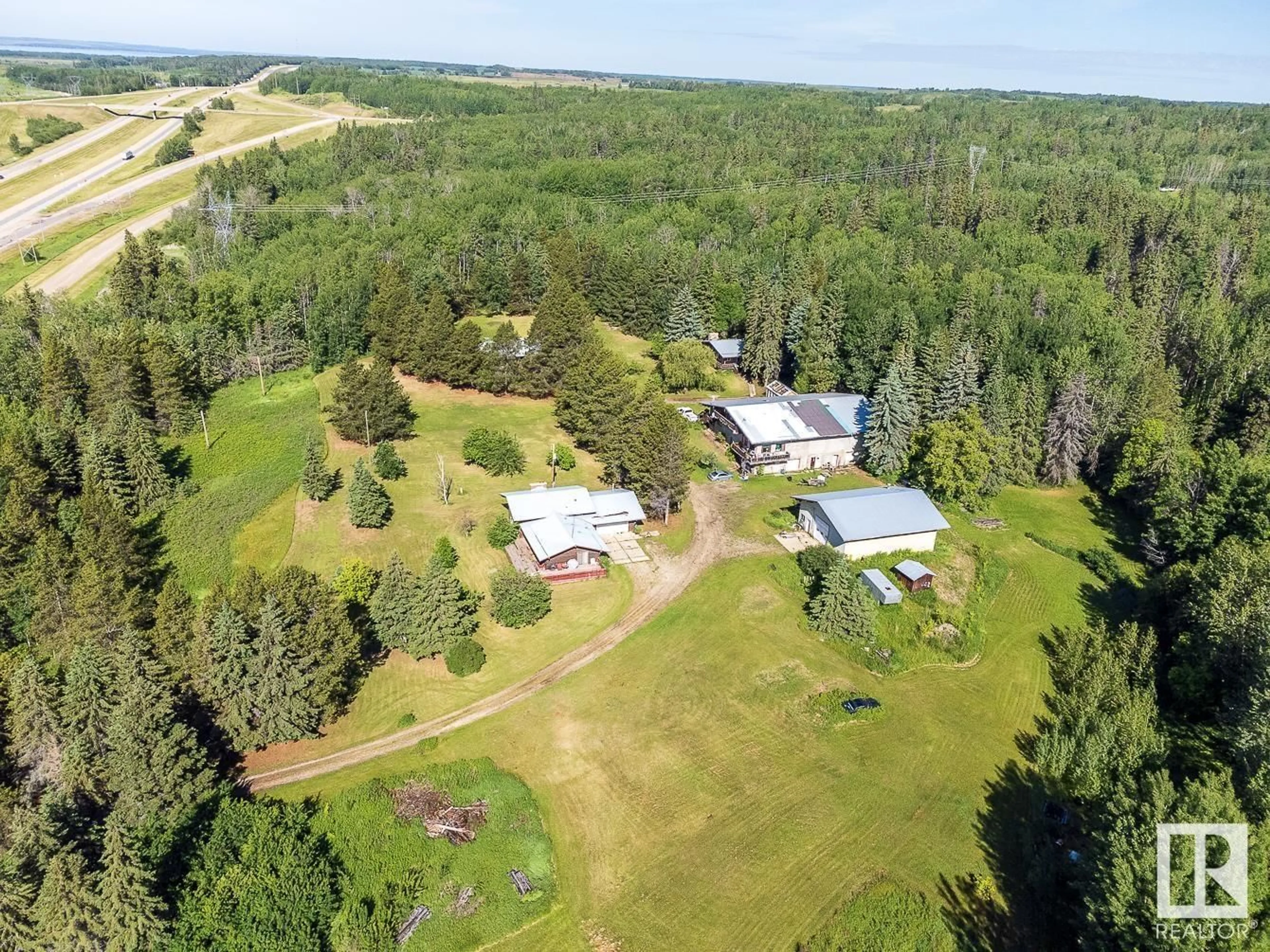 Outside view for 4012 Highway 16, Rural Parkland County Alberta T0E2K0