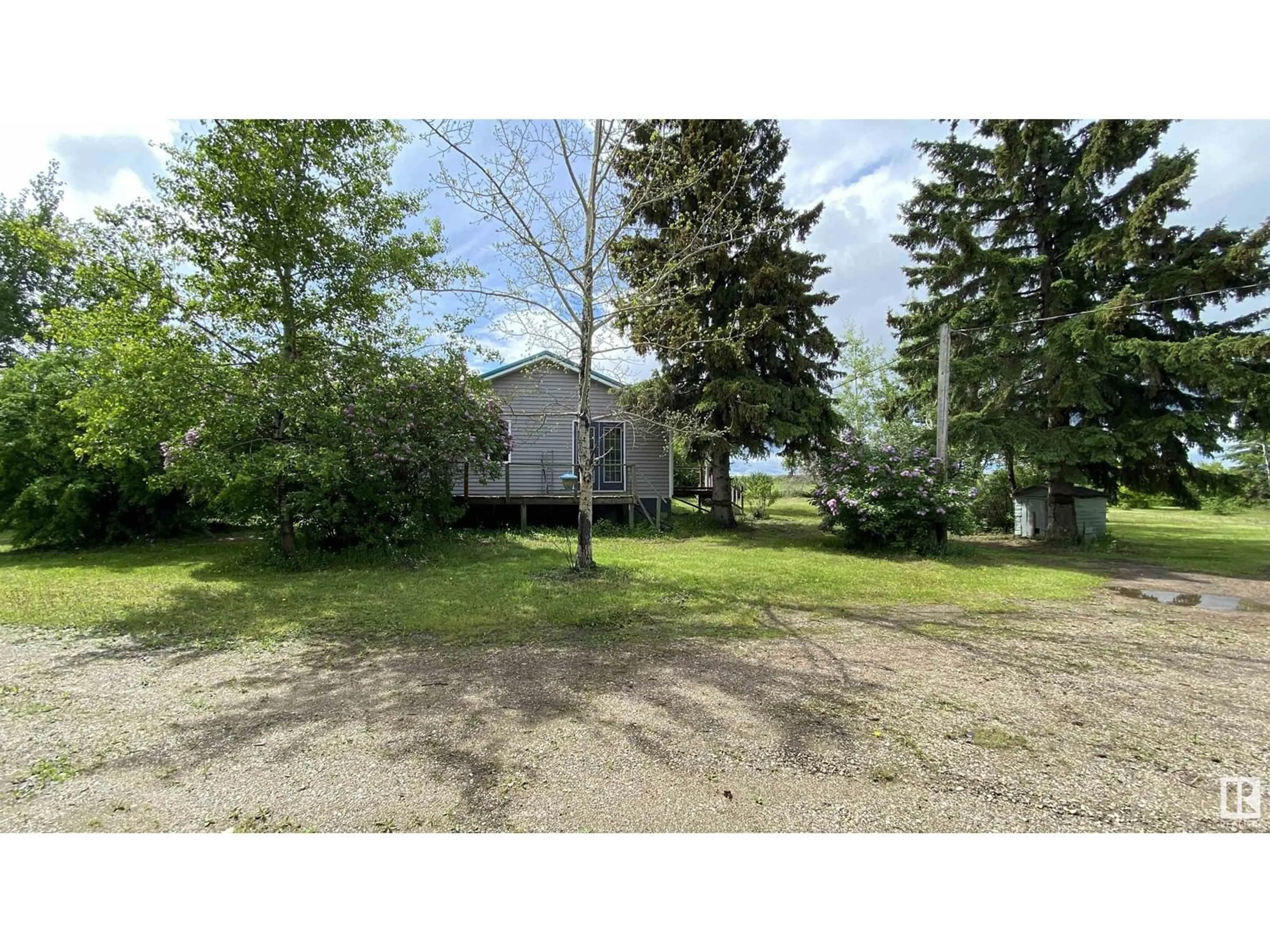 Shed for 112 - 59310 RNG RD, Rural St. Paul County Alberta T0A0C0
