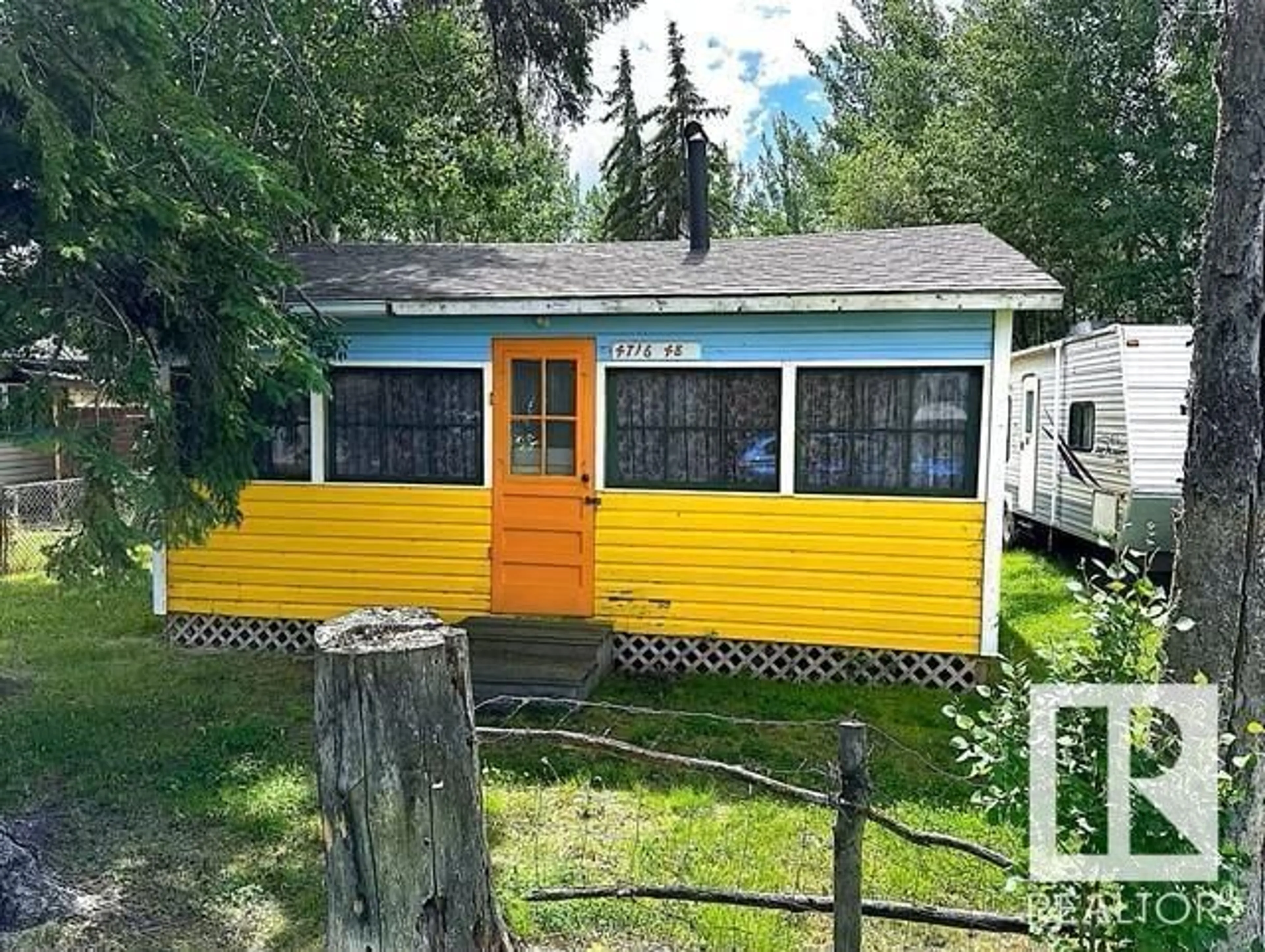 Shed for 4716 48 ST, Rural Lac Ste. Anne County Alberta T0E0A0