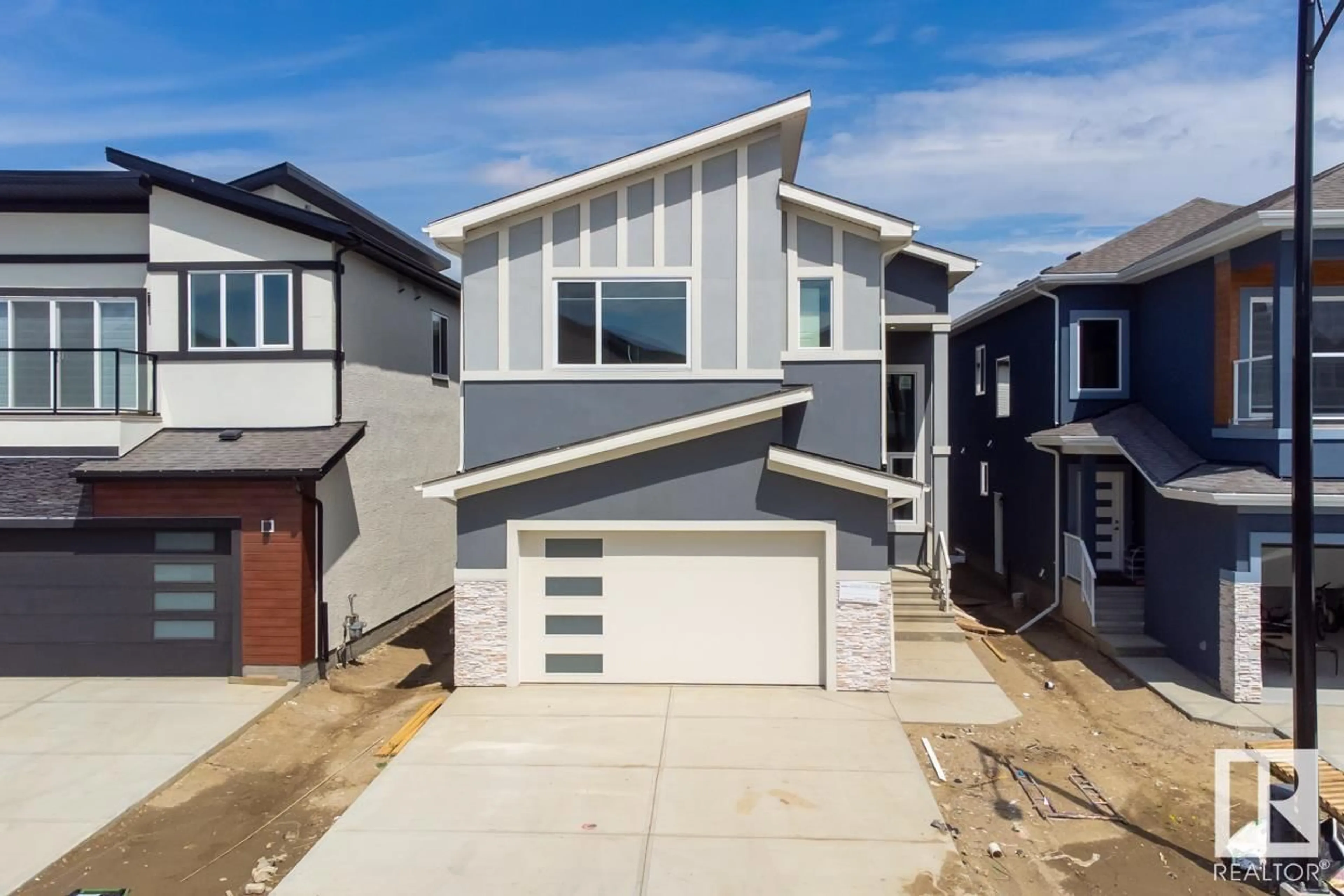 Frontside or backside of a home for 2526 14A AV NW, Edmonton Alberta T6T2T6