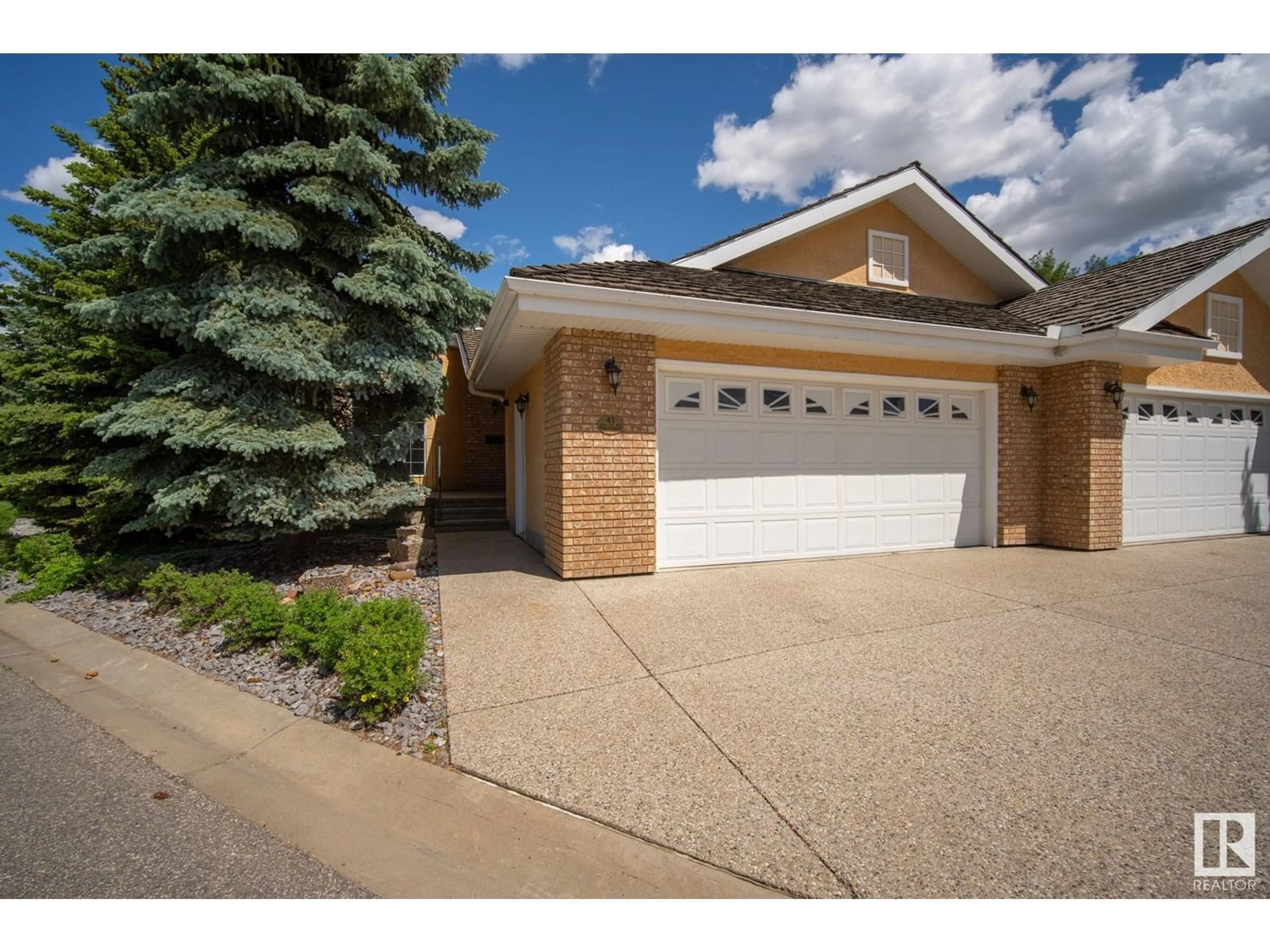 A pic from exterior of the house or condo for #41 920 119 ST NW, Edmonton Alberta T6J7H2