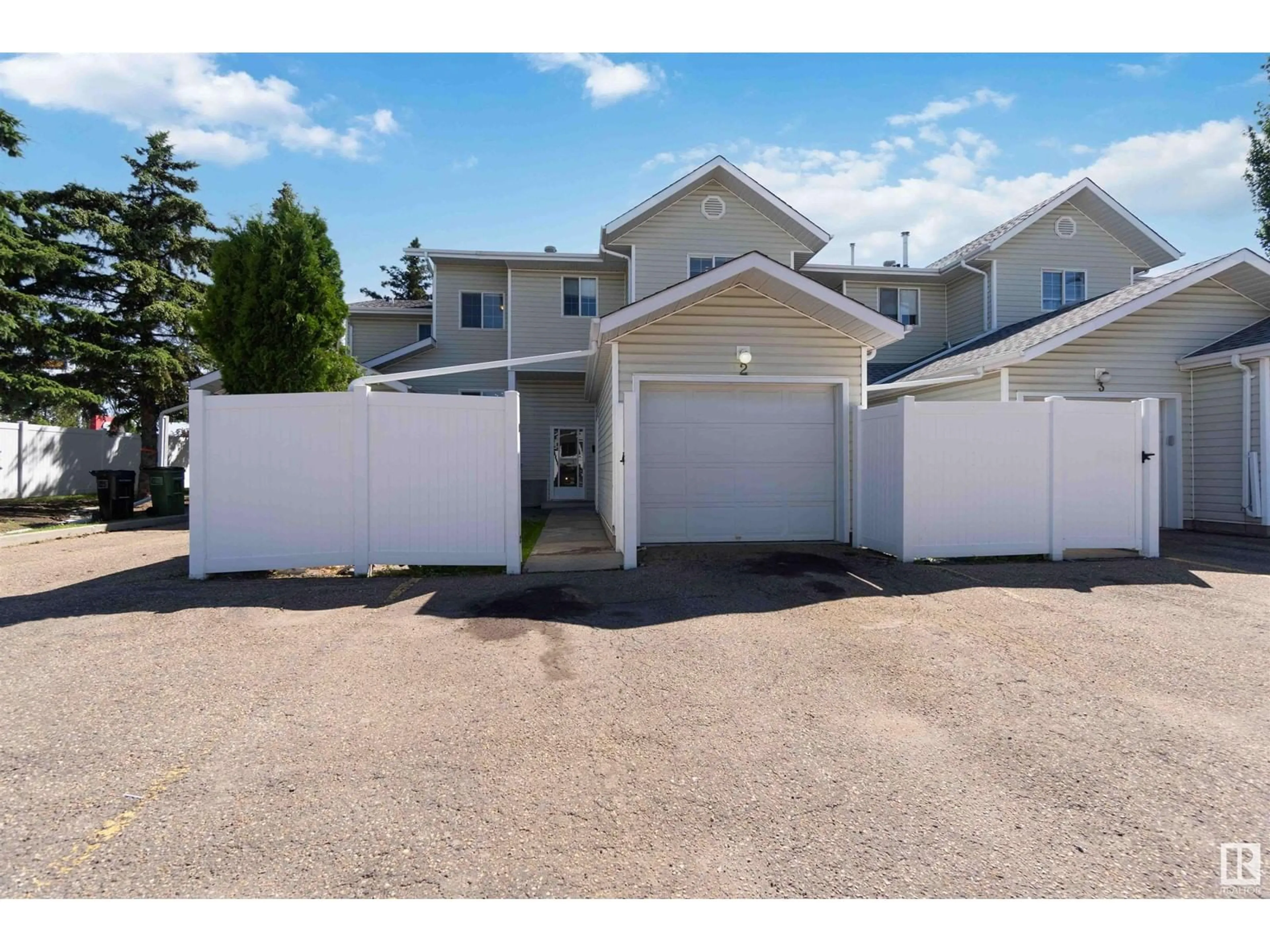 A pic from exterior of the house or condo for #2 8203 160 AV NW, Edmonton Alberta T5Z3C1